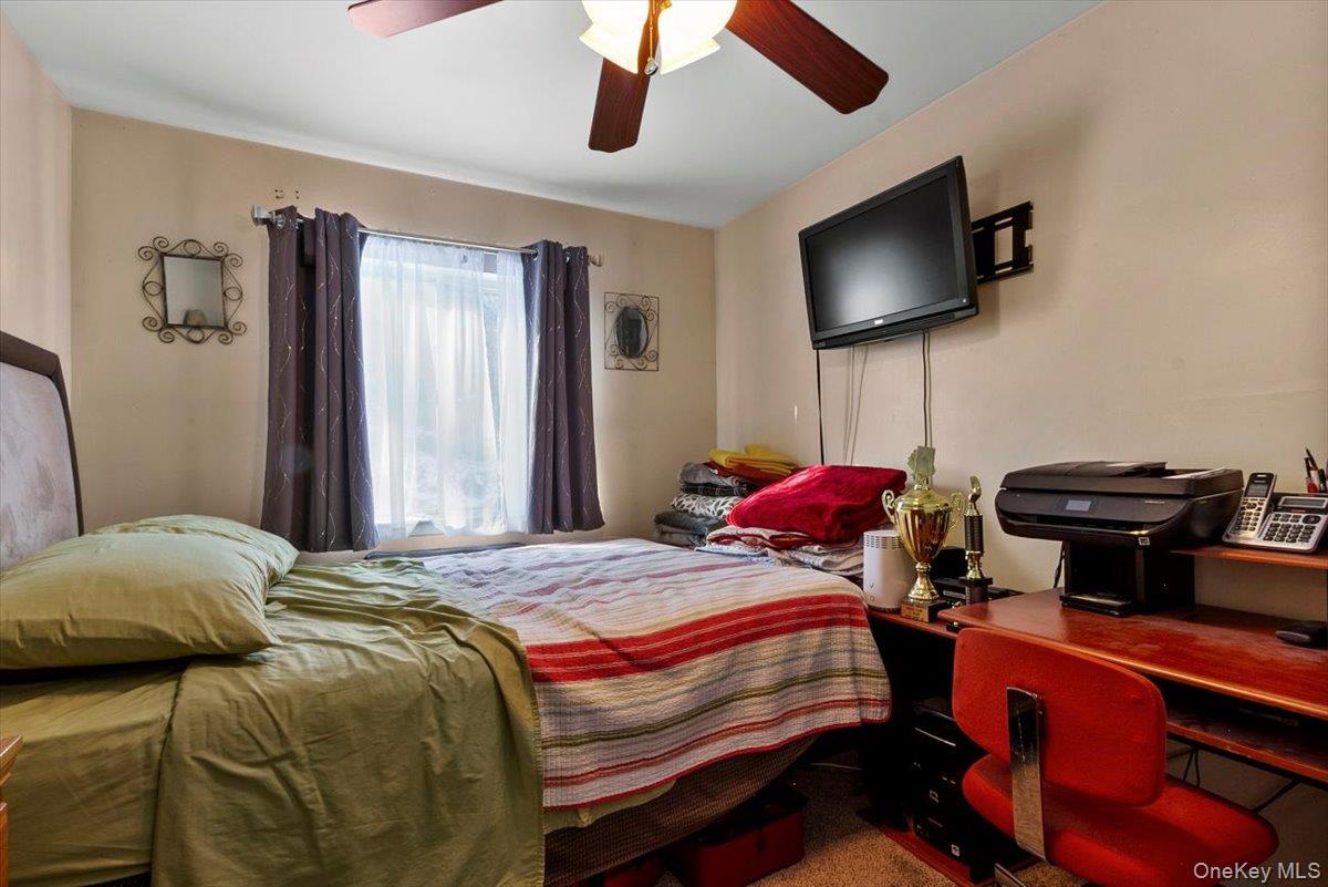 #11 photo, 3665 Boller Avenue, הברונקס Bronx , NY 10466