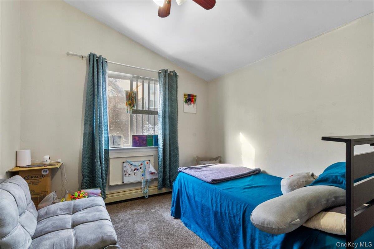 #18 photo, 3665 Boller Avenue, הברונקס Bronx , NY 10466