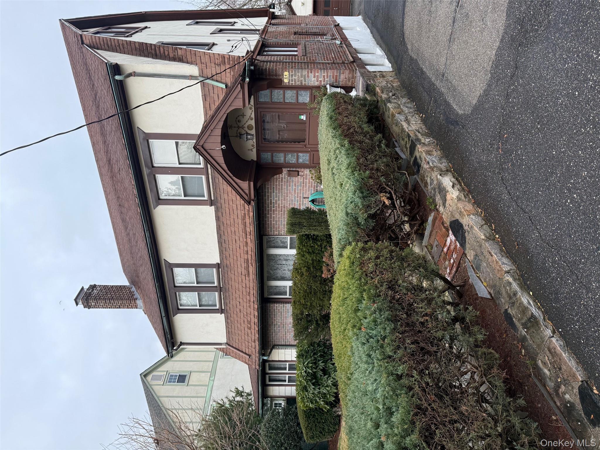 #2 photo, 84 Prospect Street, White Plains , NY 10606