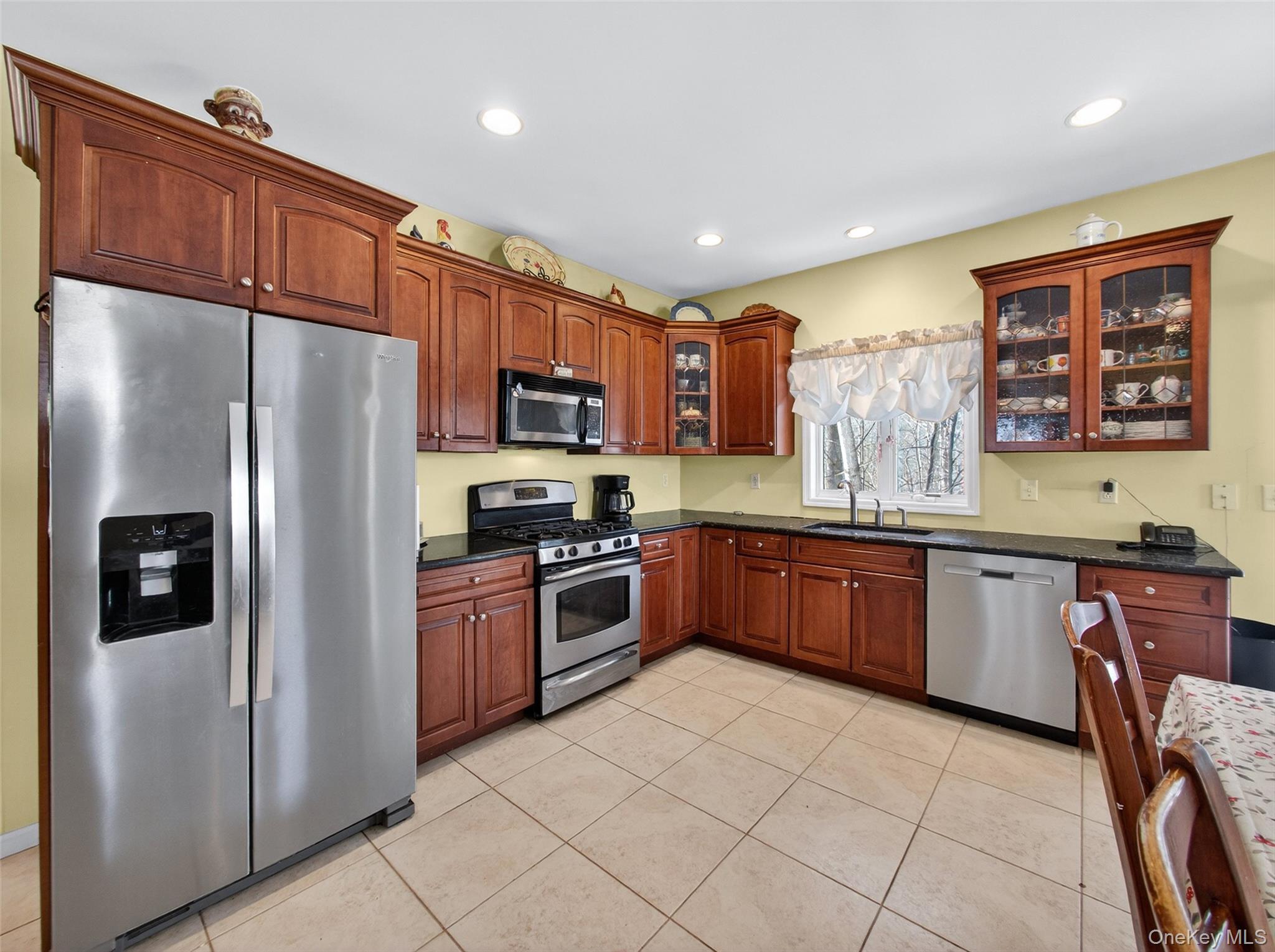 #11 photo, 23 Carley Court, West Nyack , NY 10994