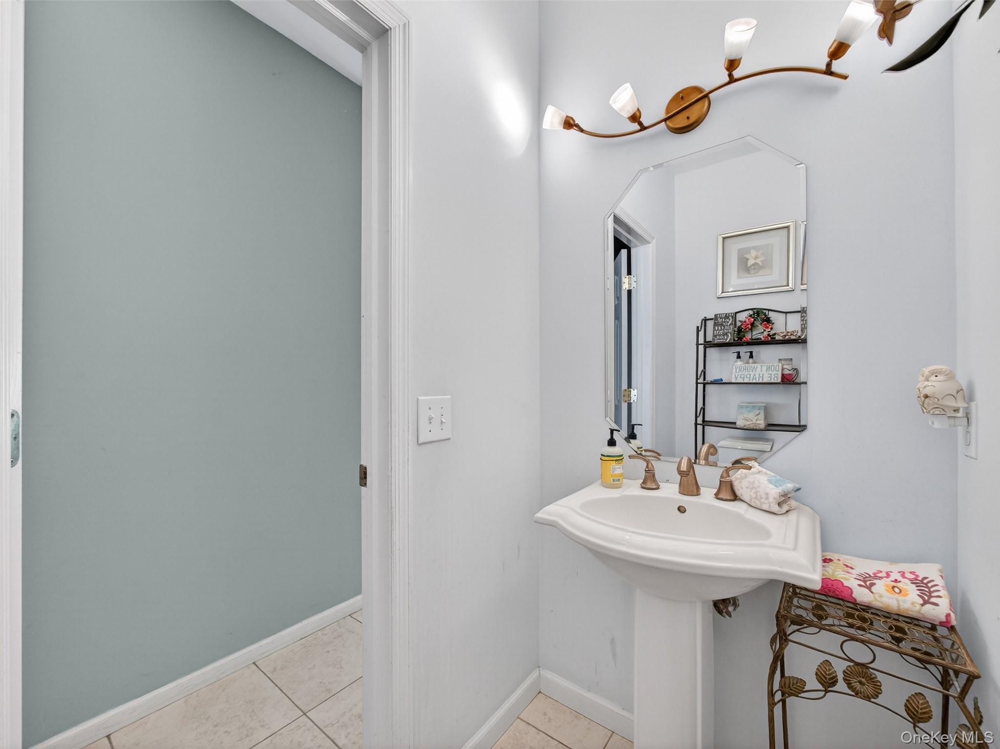 #19 photo, 23 Carley Court, West Nyack , NY 10994