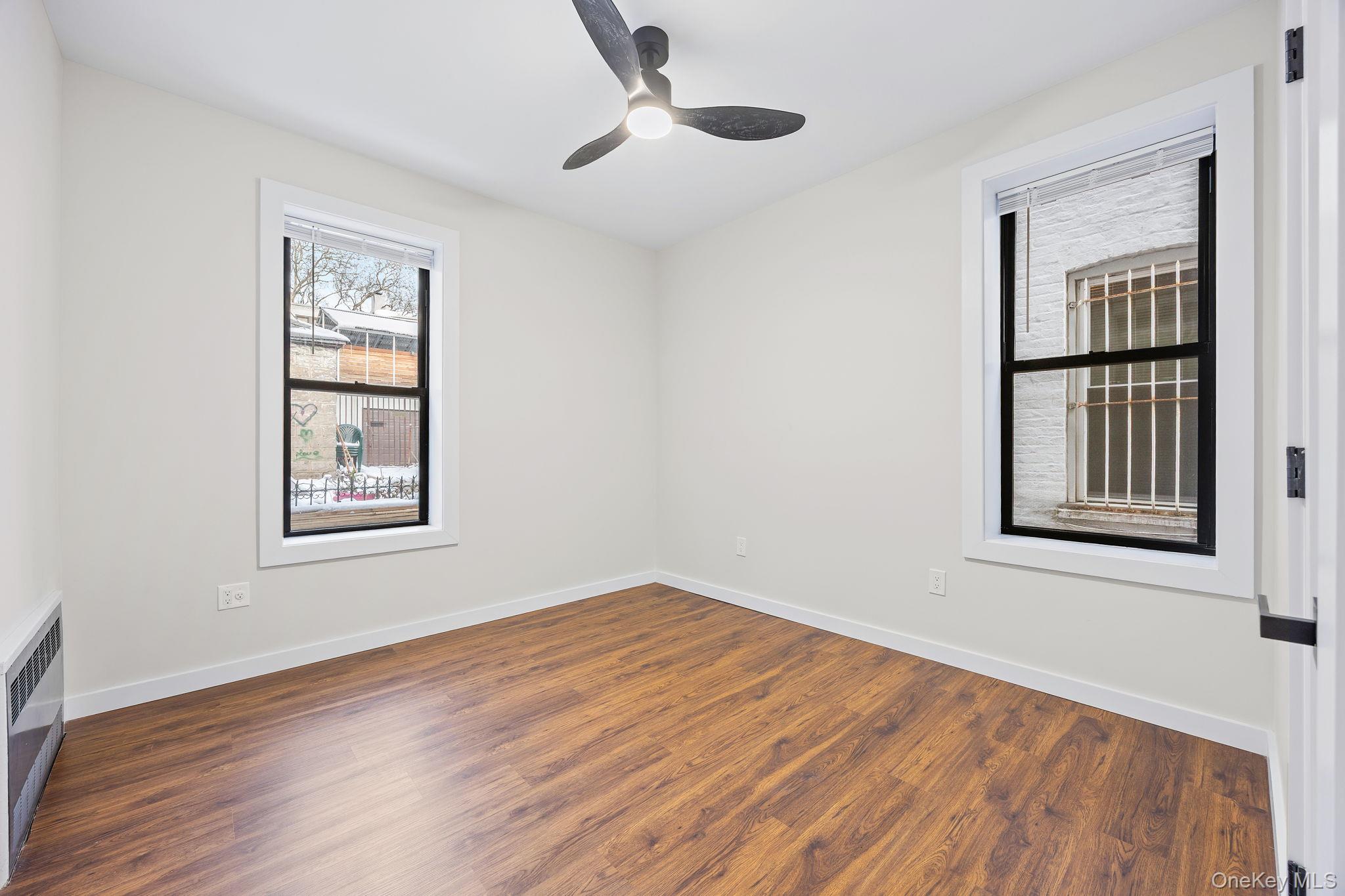 #14 photo, 269 Montgomery Street, Бруклин ‖ Brooklyn , NY 11225
