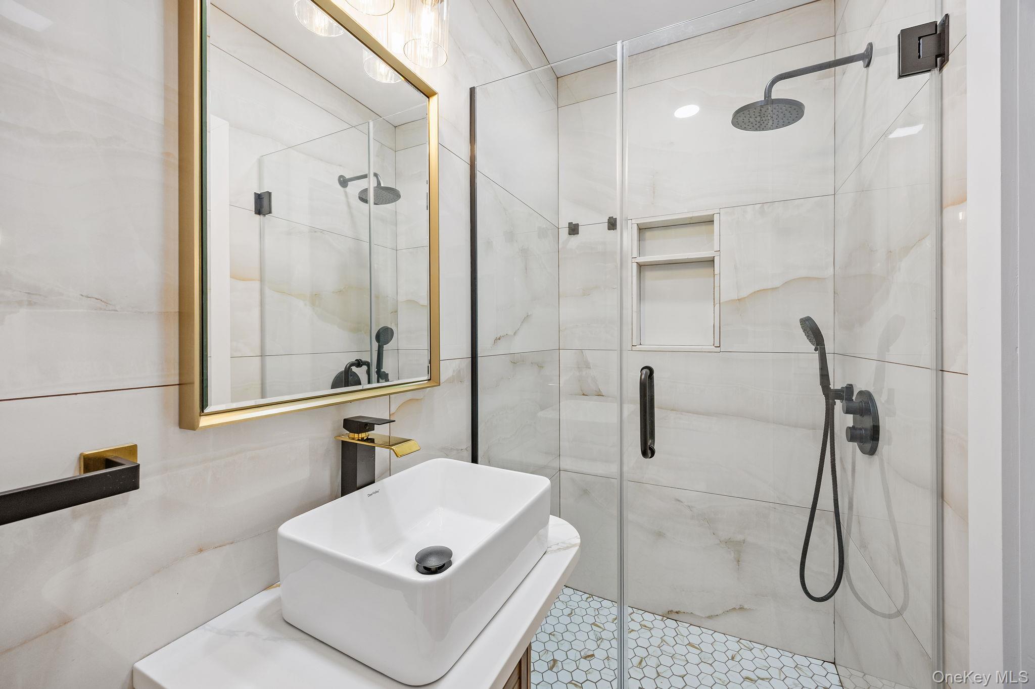 #18 photo, 269 Montgomery Street, Бруклин ‖ Brooklyn , NY 11225