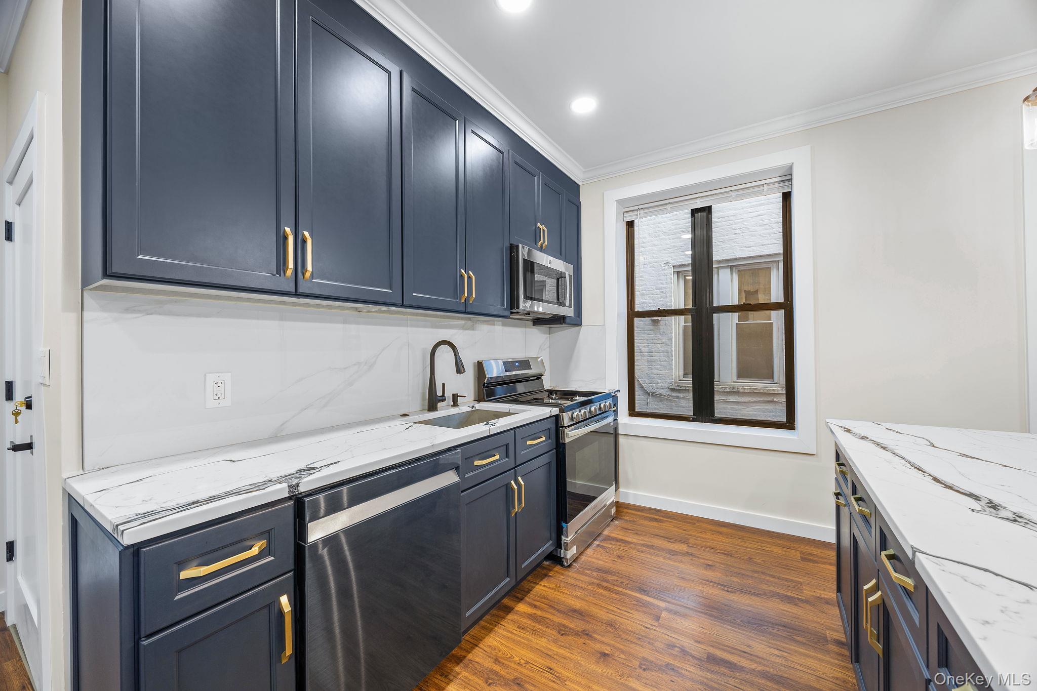 #2 photo, 269 Montgomery Street, Бруклин ‖ Brooklyn , NY 11225