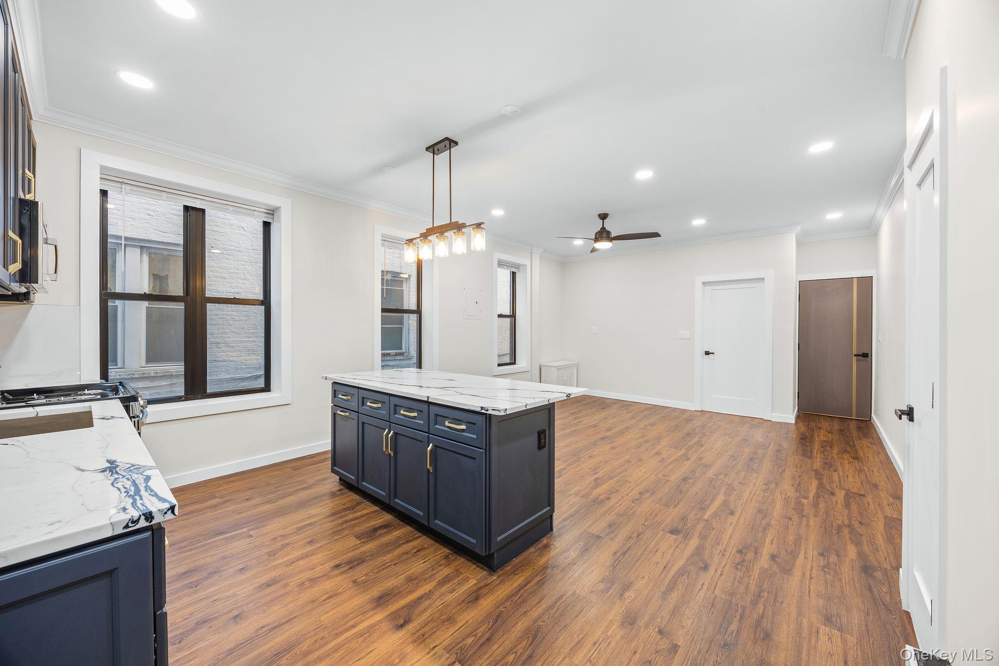 #4 photo, 269 Montgomery Street, Бруклин ‖ Brooklyn , NY 11225