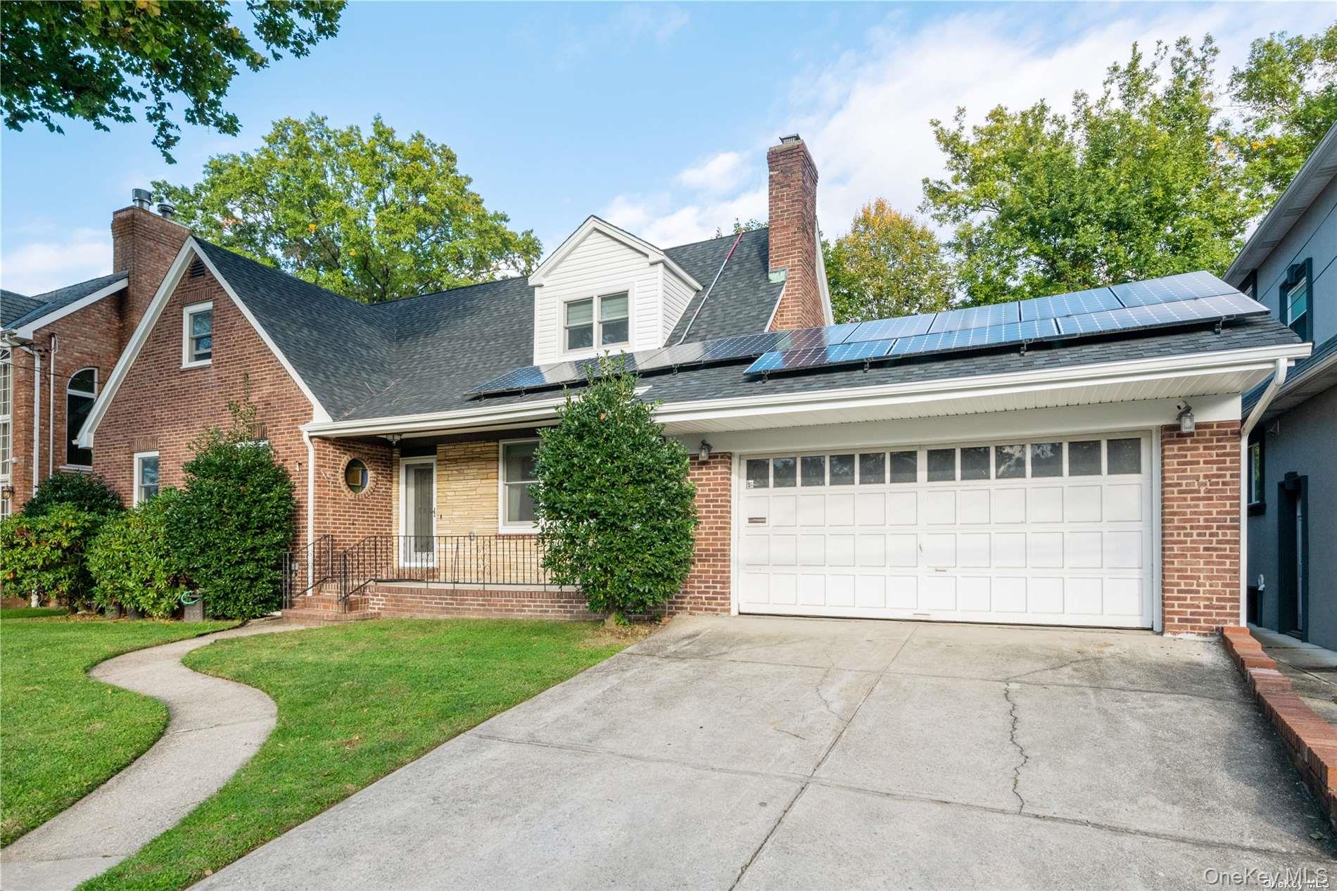 #1 photo, 29-33 212th St, Bayside , NY 11360