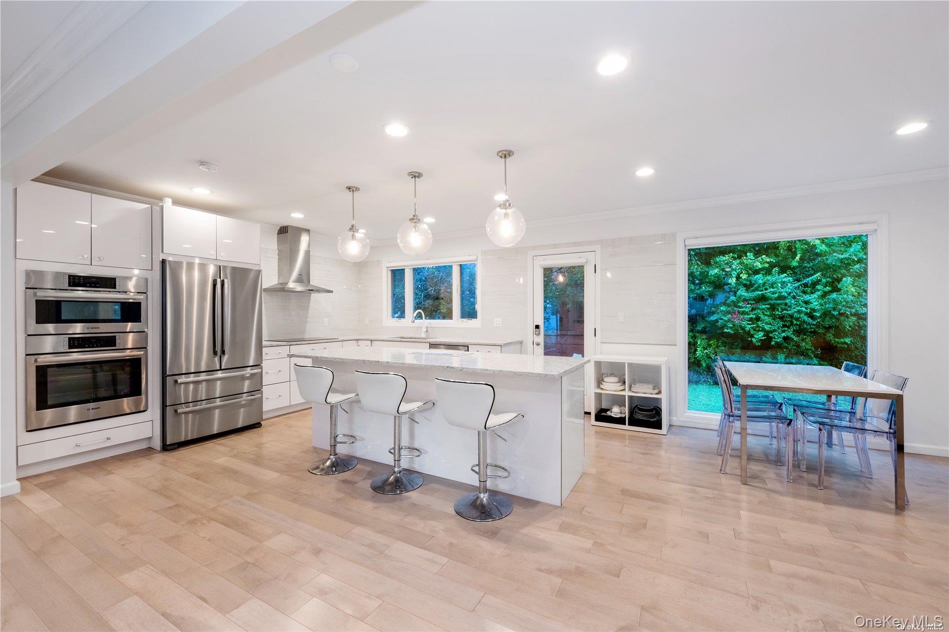 #4 photo, 29-33 212th St, Bayside , NY 11360