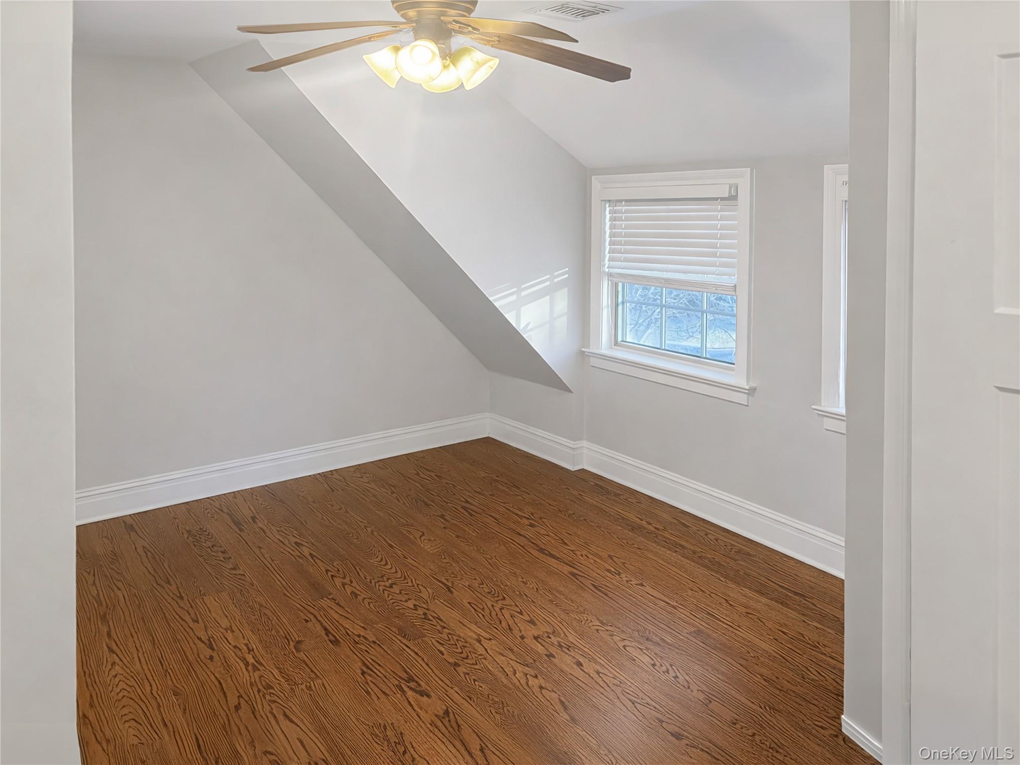 #6 photo, 104 Woolsey Avenue, Glen Cove , NY 11542