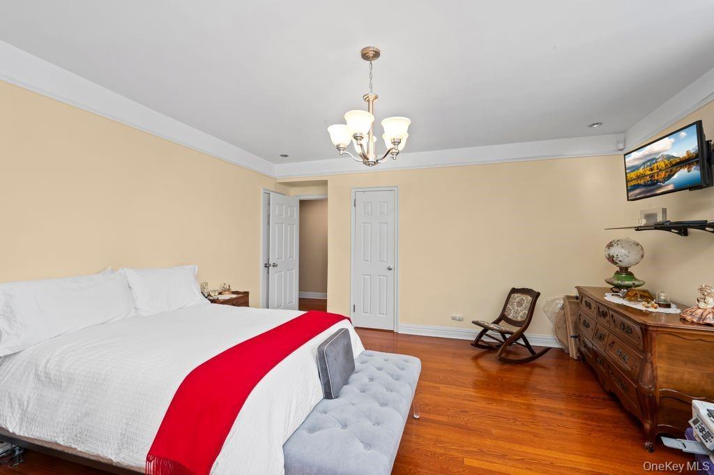 #12 photo, 9437 Shore Road, Brooklyn , NY 11209