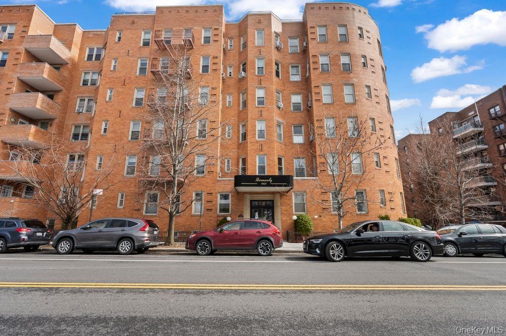 #15 photo, 9437 Shore Road, Brooklyn , NY 11209