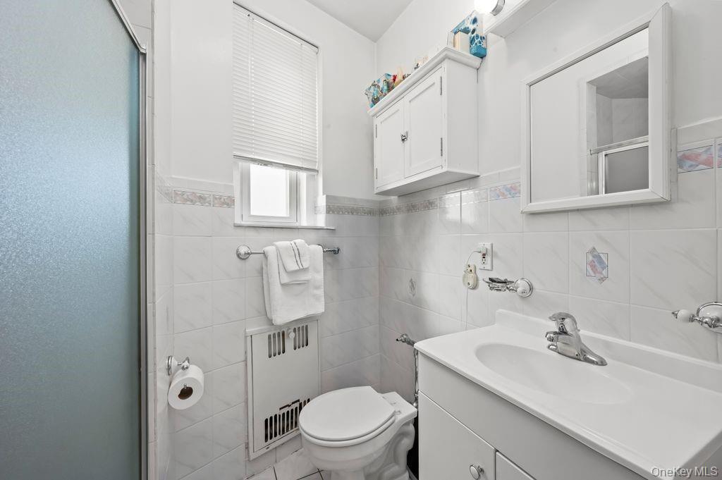 #8 photo, 9437 Shore Road, Brooklyn , NY 11209