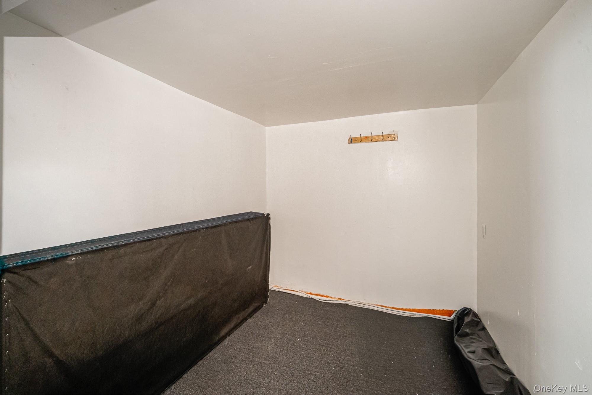 #20 photo, 135-44 115th Street, कुईंस South Ozone Park , NY 11420