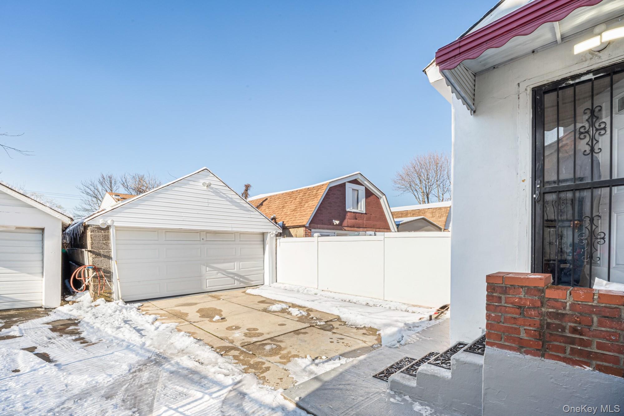 #3 photo, 135-44 115th Street, कुईंस South Ozone Park , NY 11420