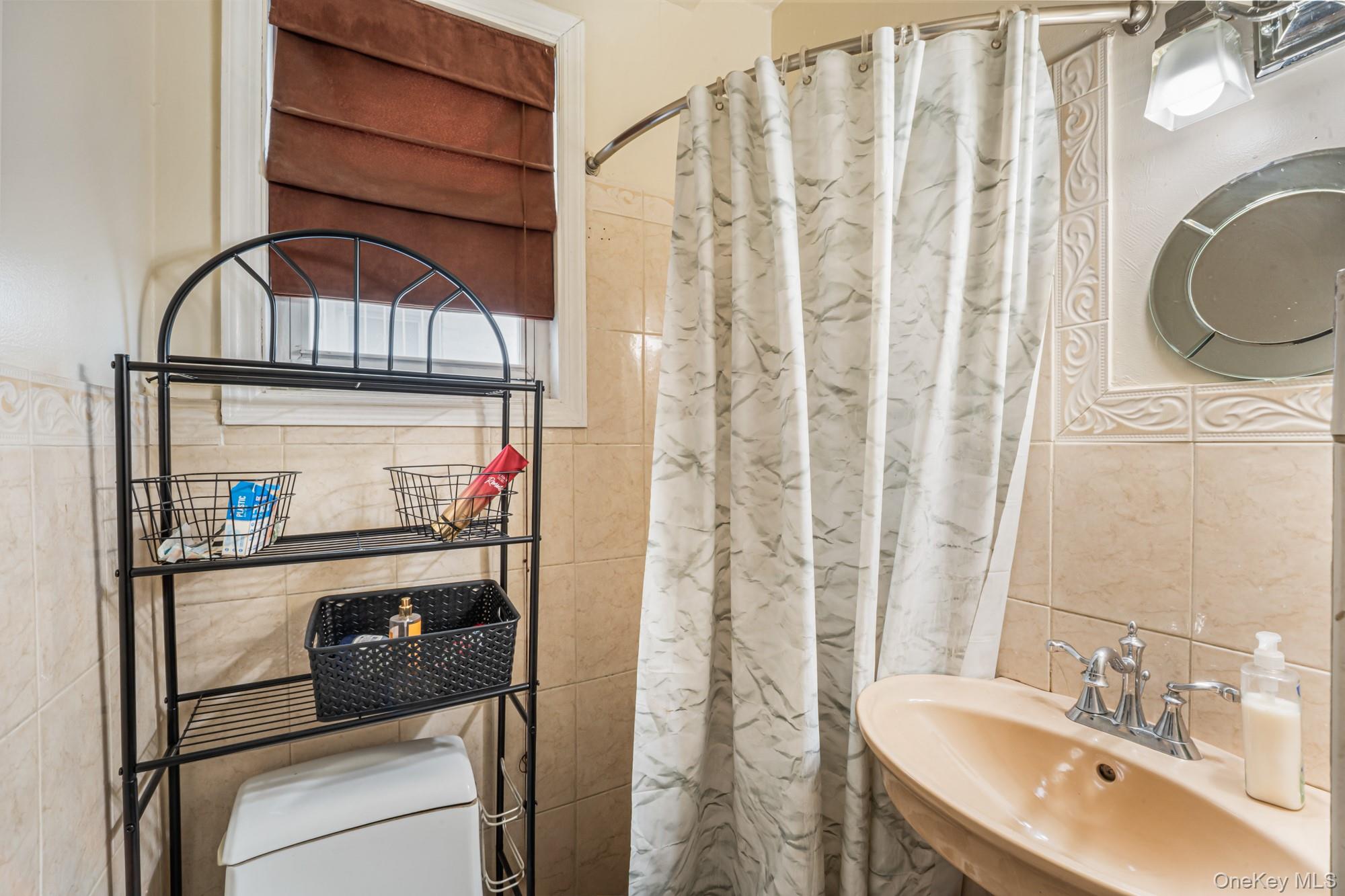 #9 photo, 135-44 115th Street, कुईंस South Ozone Park , NY 11420