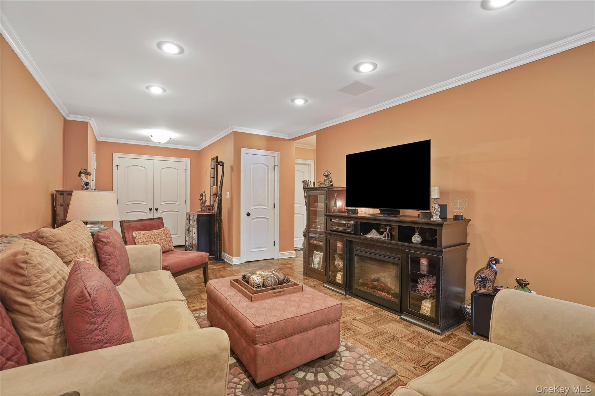 #11 photo, 84-39 153 AVE, Howard Beach , NY 11414