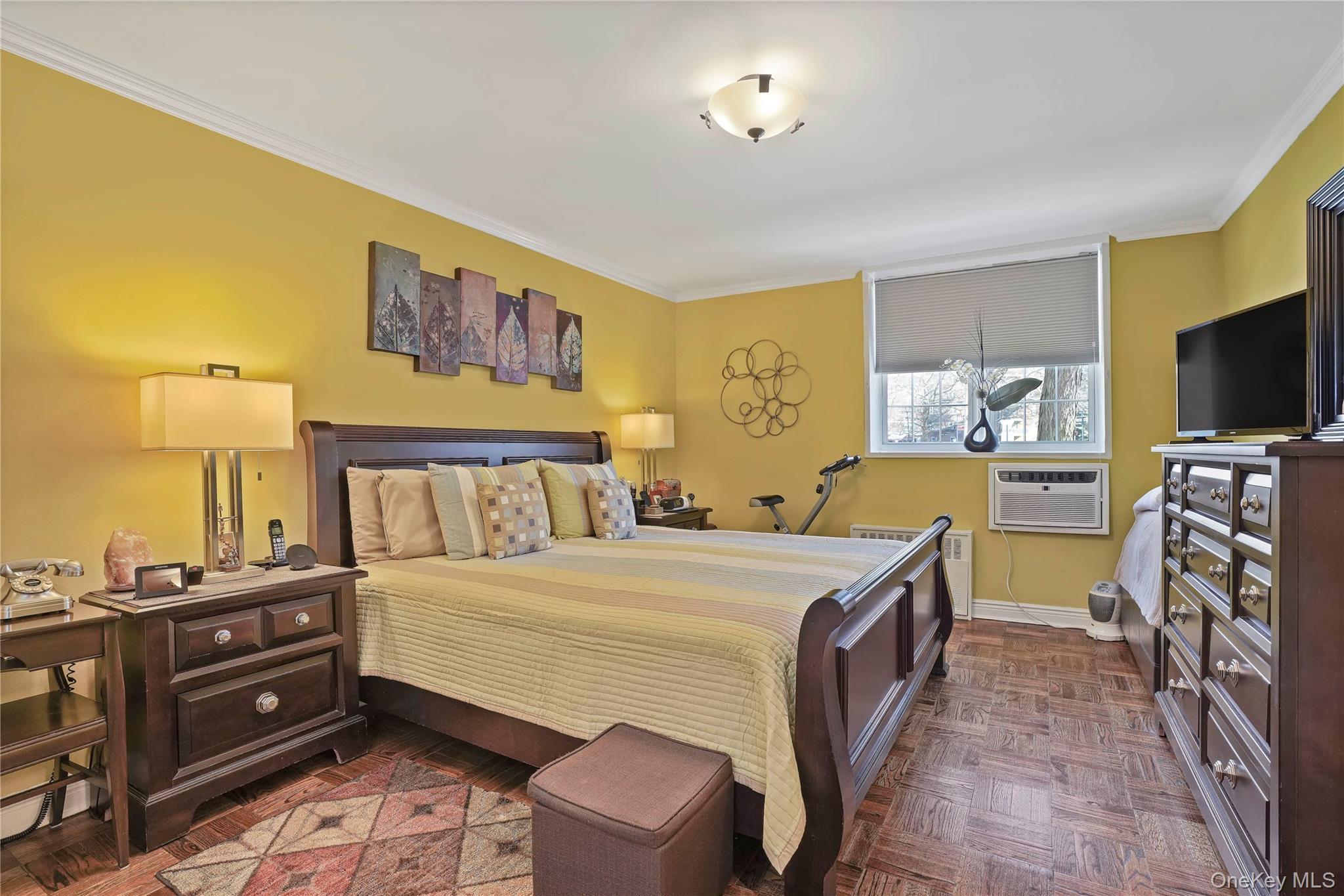 #14 photo, 84-39 153 AVE, Howard Beach , NY 11414