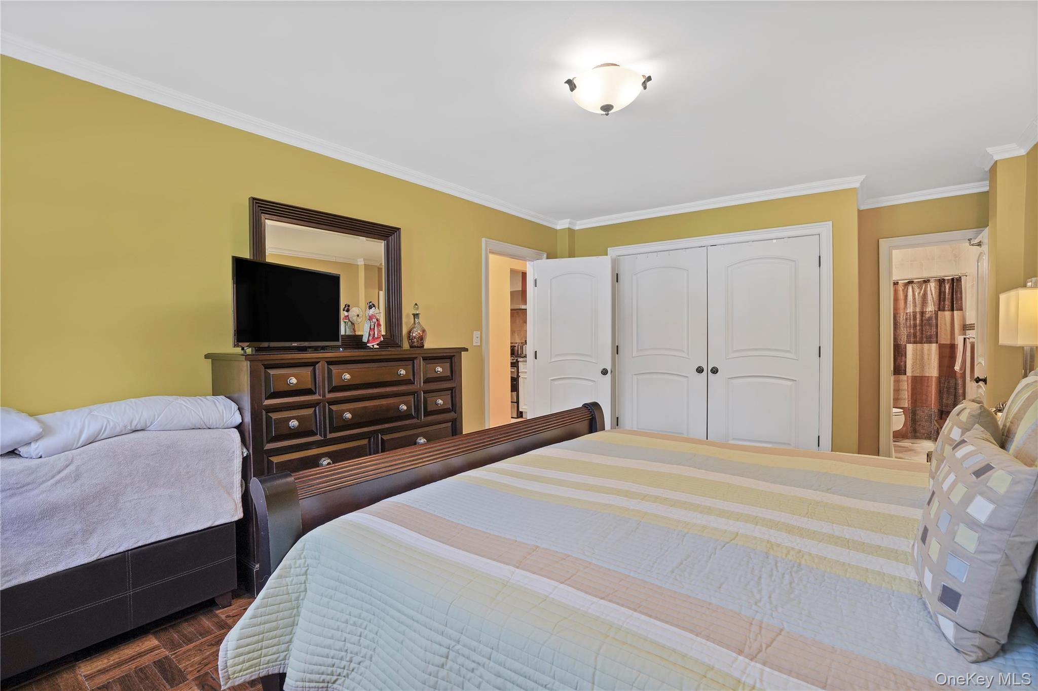 #16 photo, 84-39 153 AVE, Howard Beach , NY 11414