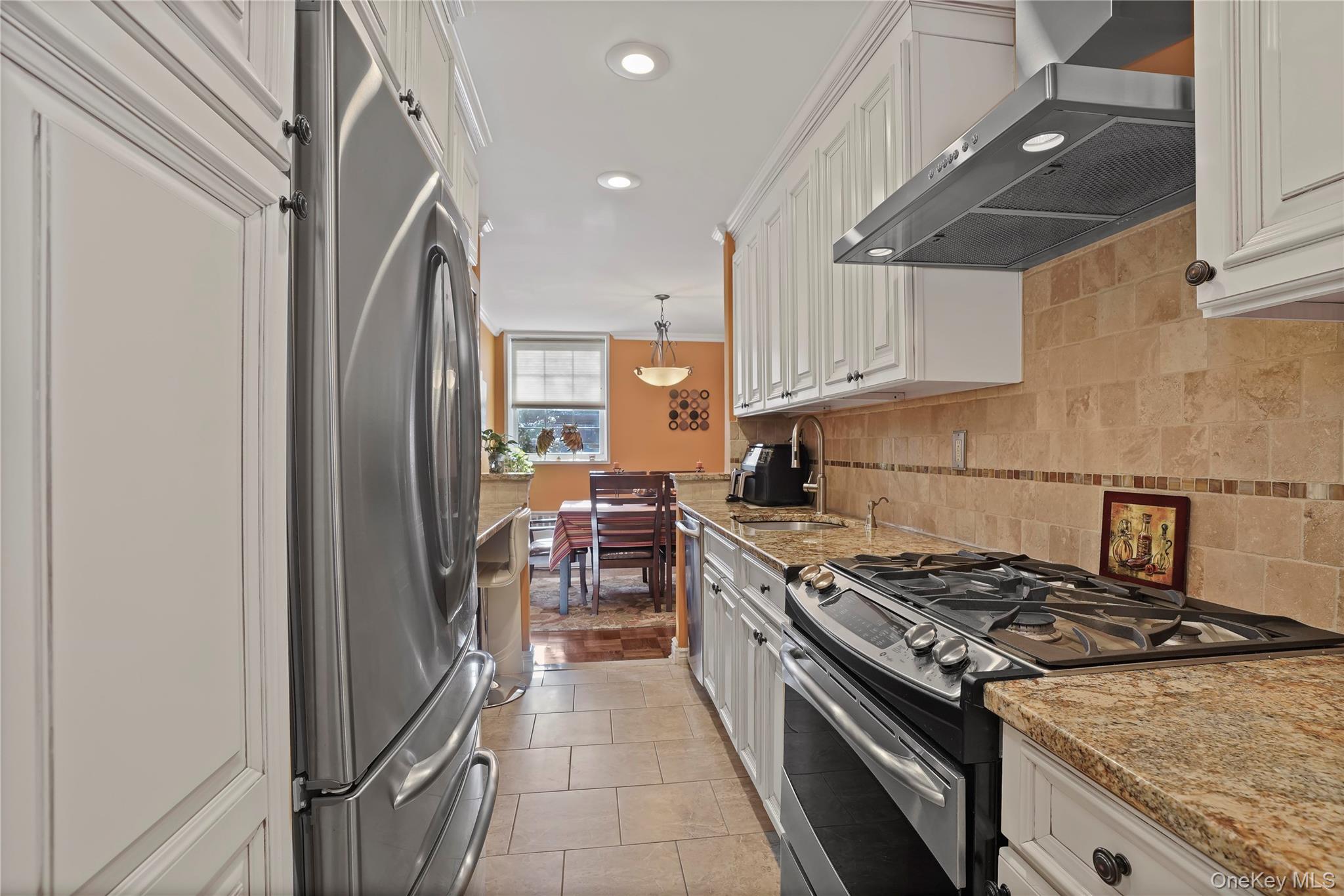 #2 photo, 84-39 153 AVE, Howard Beach , NY 11414