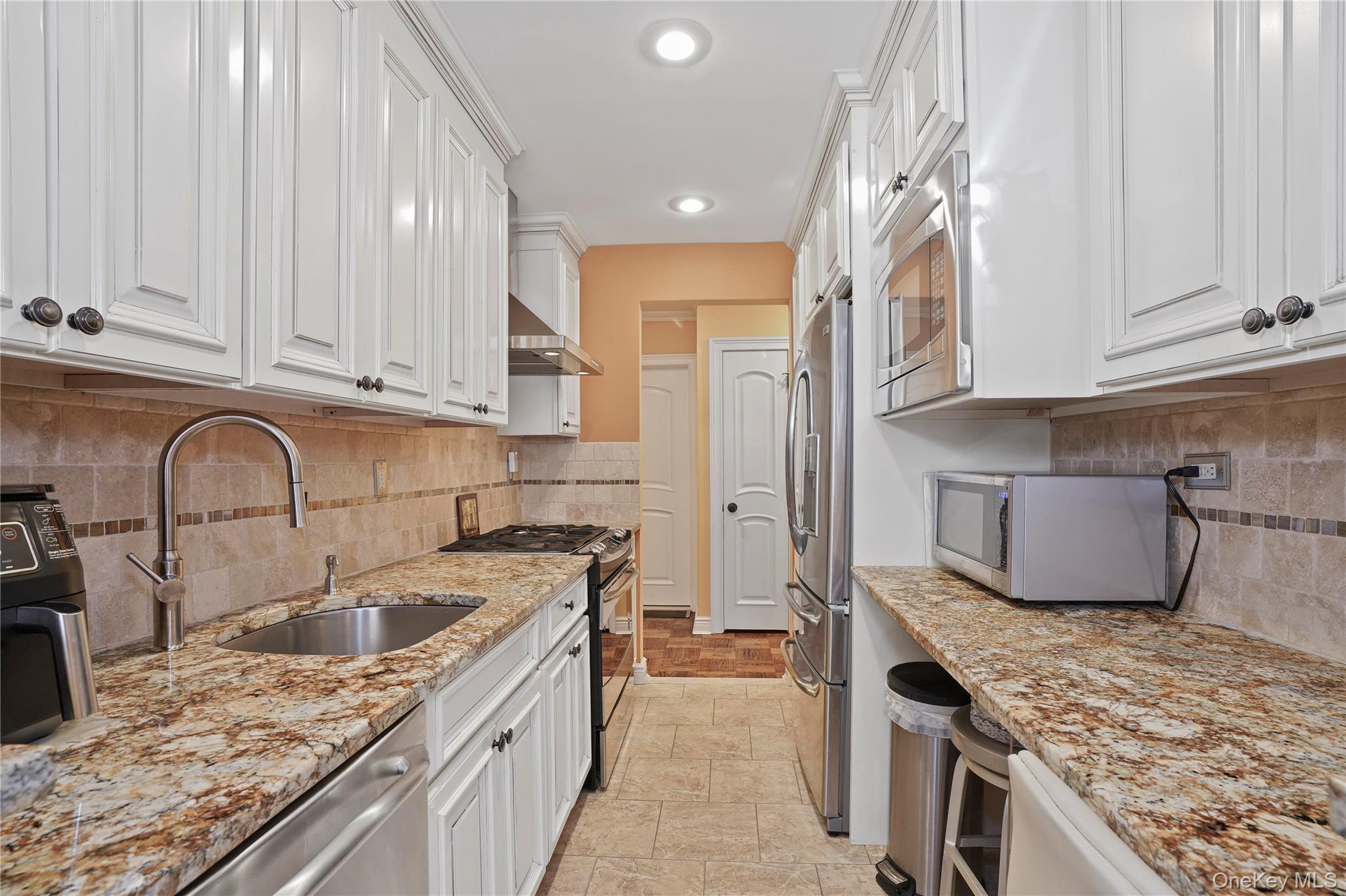 #3 photo, 84-39 153 AVE, Howard Beach , NY 11414