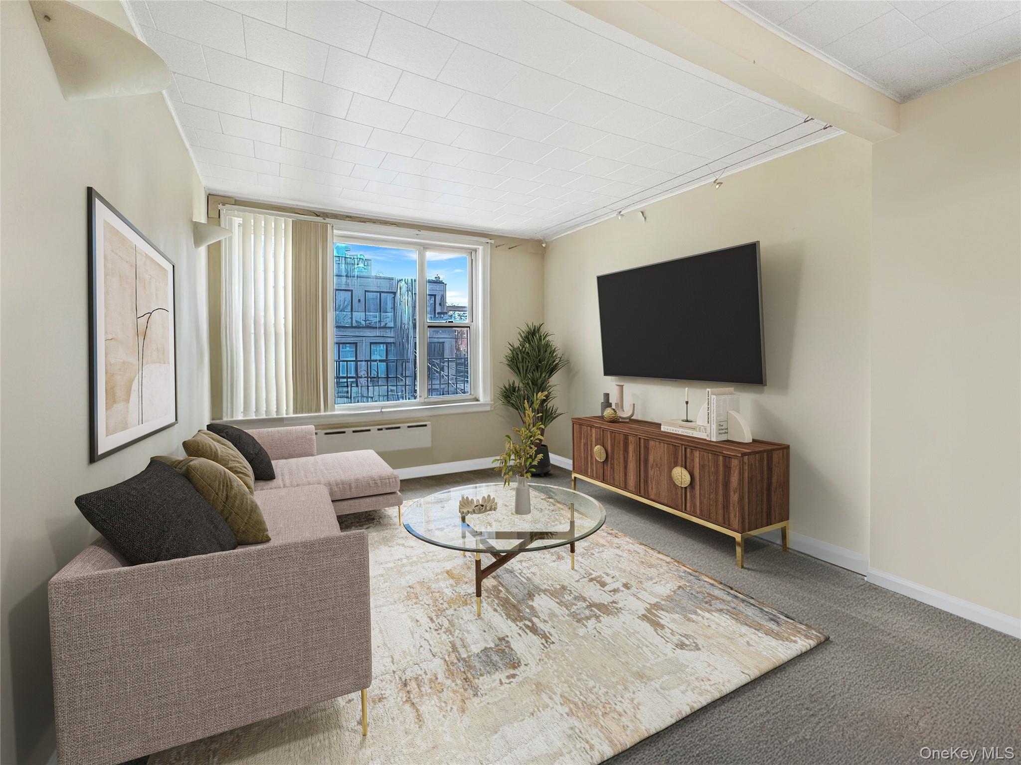 #13 photo, 19-13 21st Road, كوينز Astoria , NY 11105