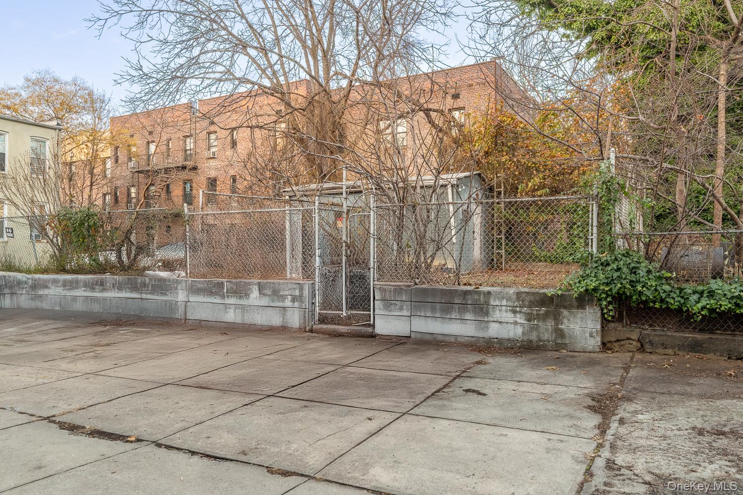 #19 photo, 19-13 21st Road, كوينز Astoria , NY 11105