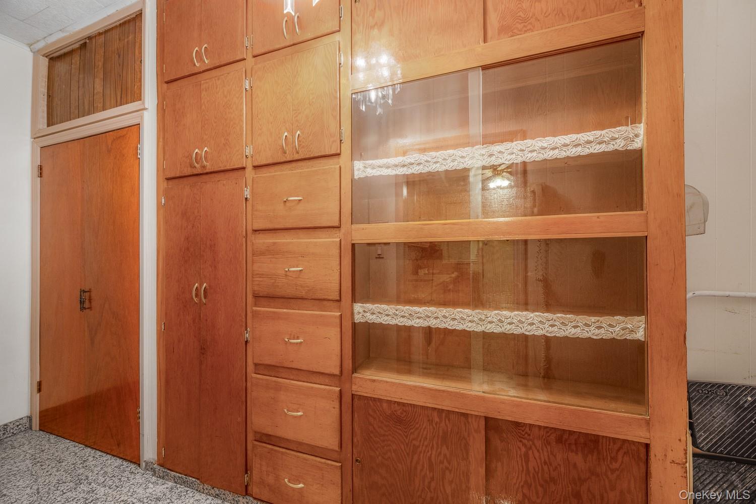 #8 photo, 19-13 21st Road, كوينز Astoria , NY 11105