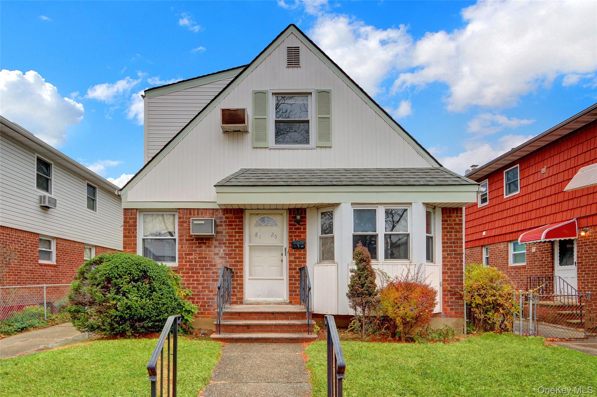 #1 photo, 81-25 258th Street, Floral Park , NY 11004