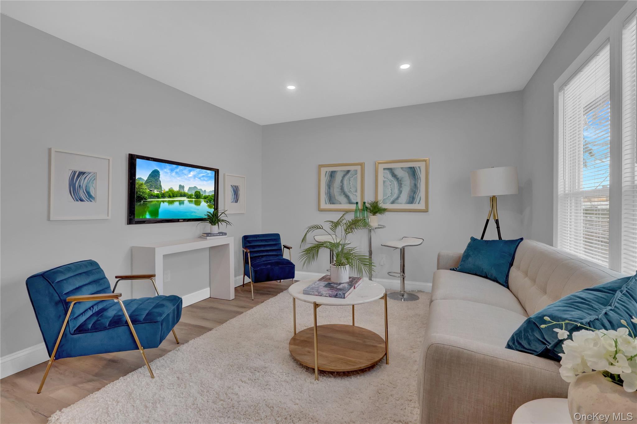 #1 photo, 30 Davidson Street, सफ़ोक काउंटी Wyandanch , NY 11798