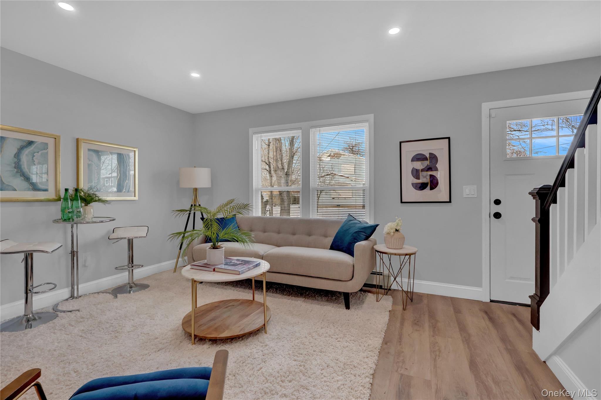 #3 photo, 30 Davidson Street, सफ़ोक काउंटी Wyandanch , NY 11798