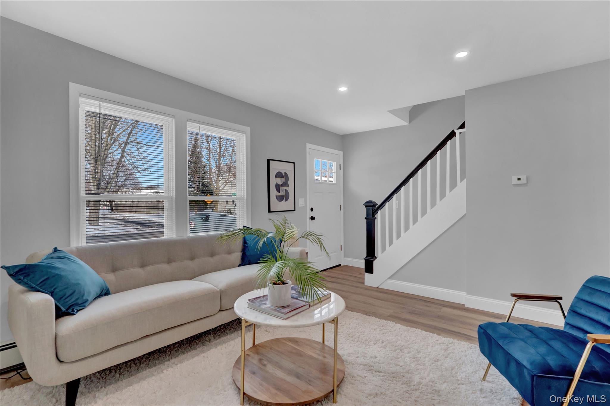 #4 photo, 30 Davidson Street, सफ़ोक काउंटी Wyandanch , NY 11798