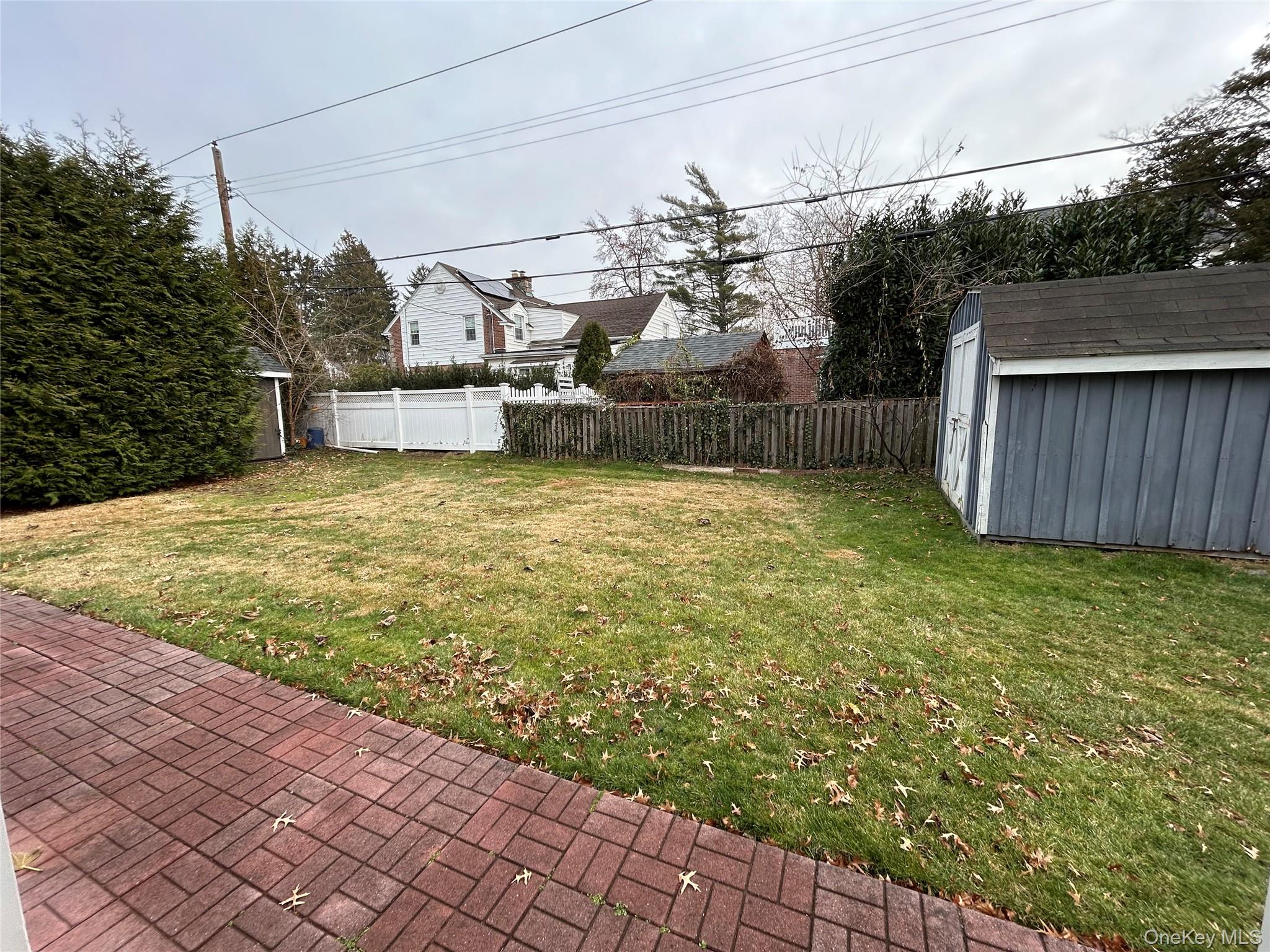 #18 photo, 22 Andover Lane, Manhasset , NY 11030