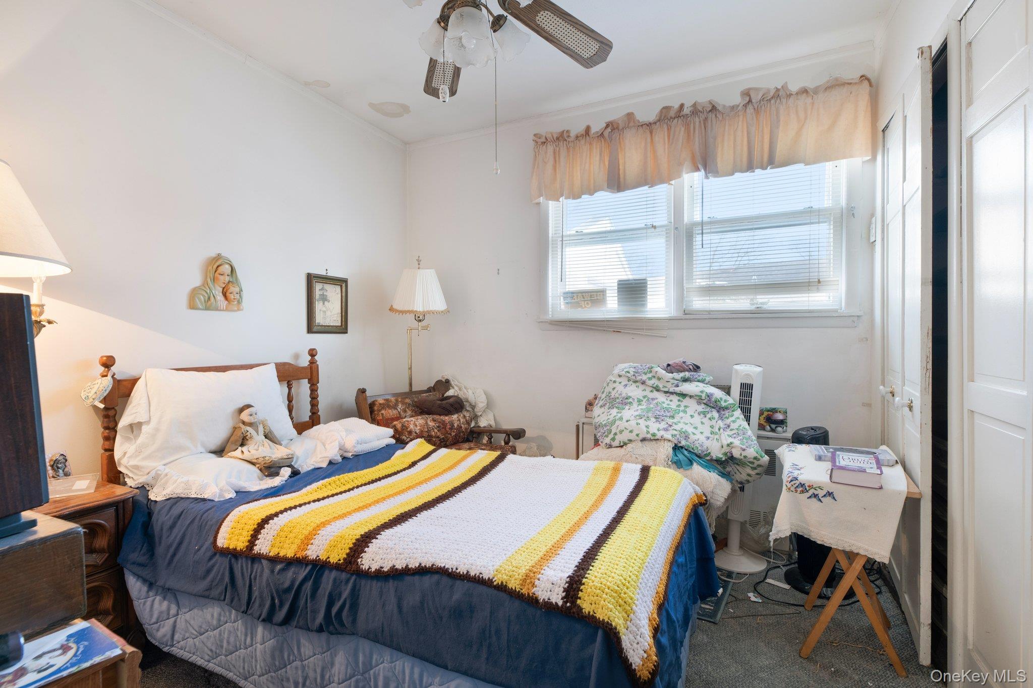 #10 photo, 189 Surrey, Lynbrook , NY 11563