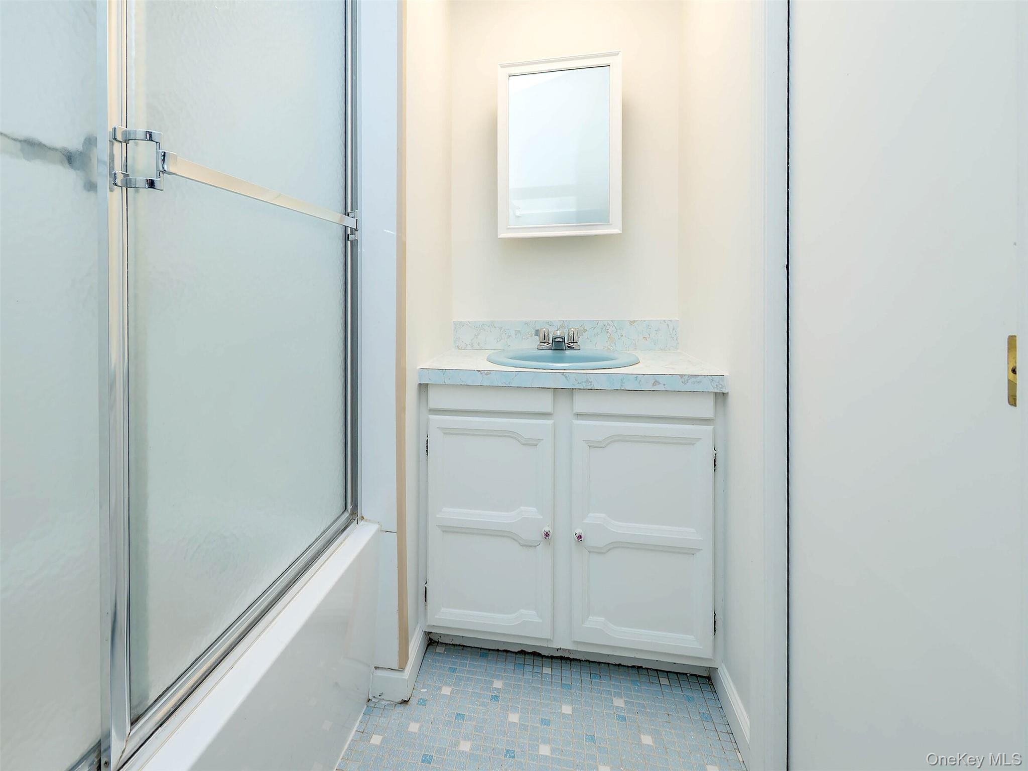 #20 photo, 12 Rams Hill Road, Glenwood Landing , NY 11547