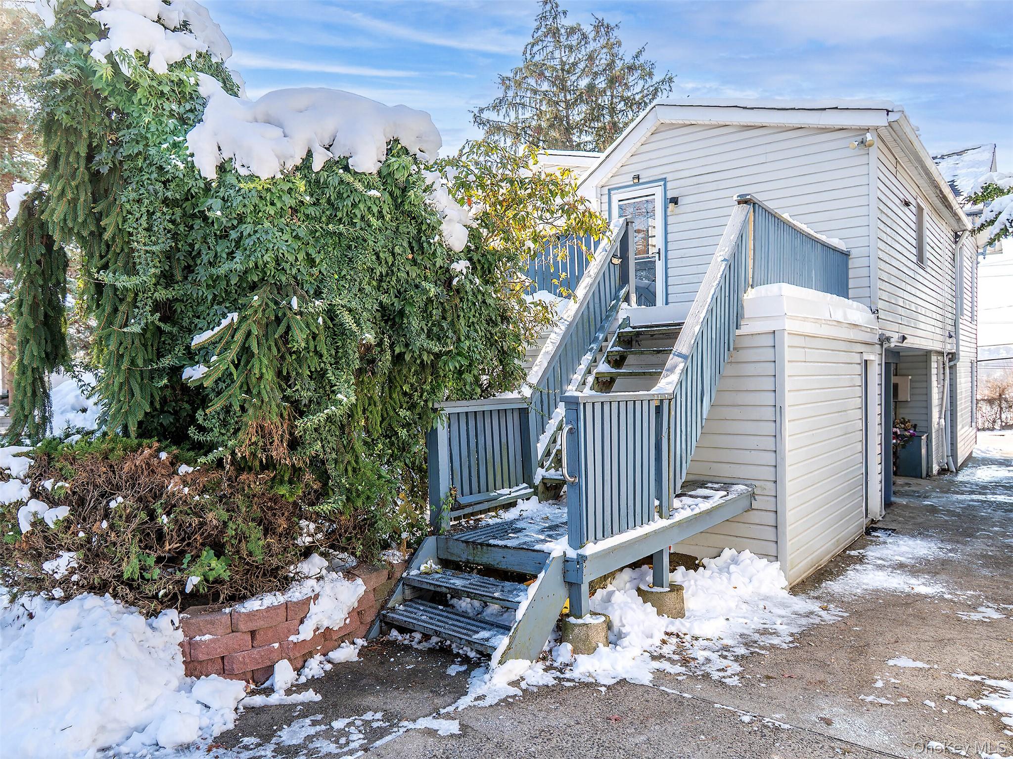 #3 photo, 12 Rams Hill Road, Glenwood Landing , NY 11547