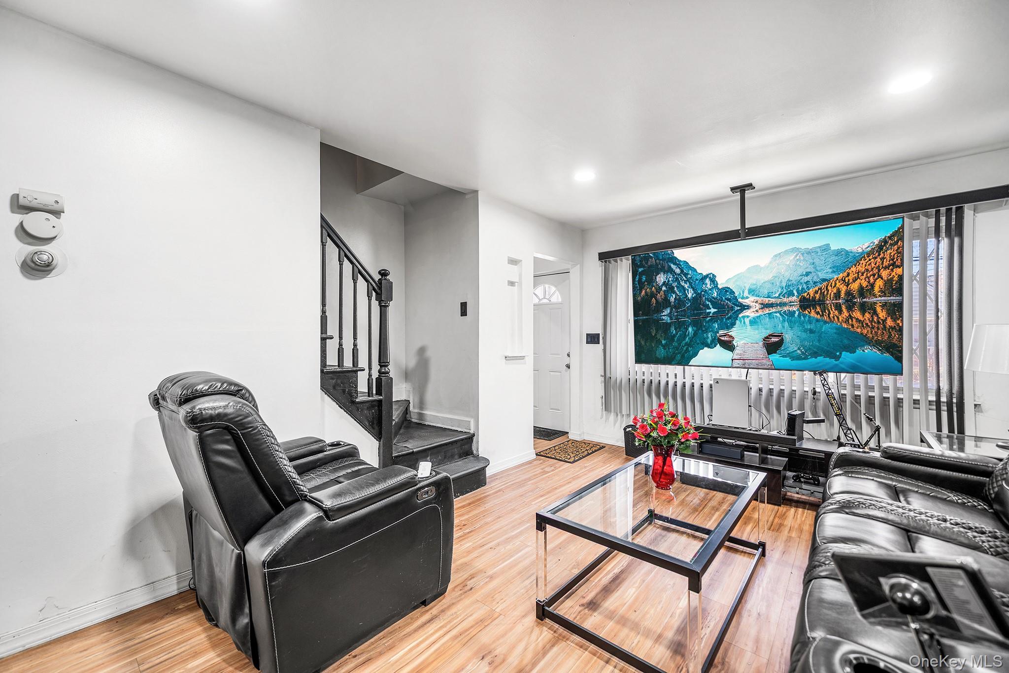 #5 photo, 13715 170th Street, 뉴욕퀸즈 Jamaica , NY 11434