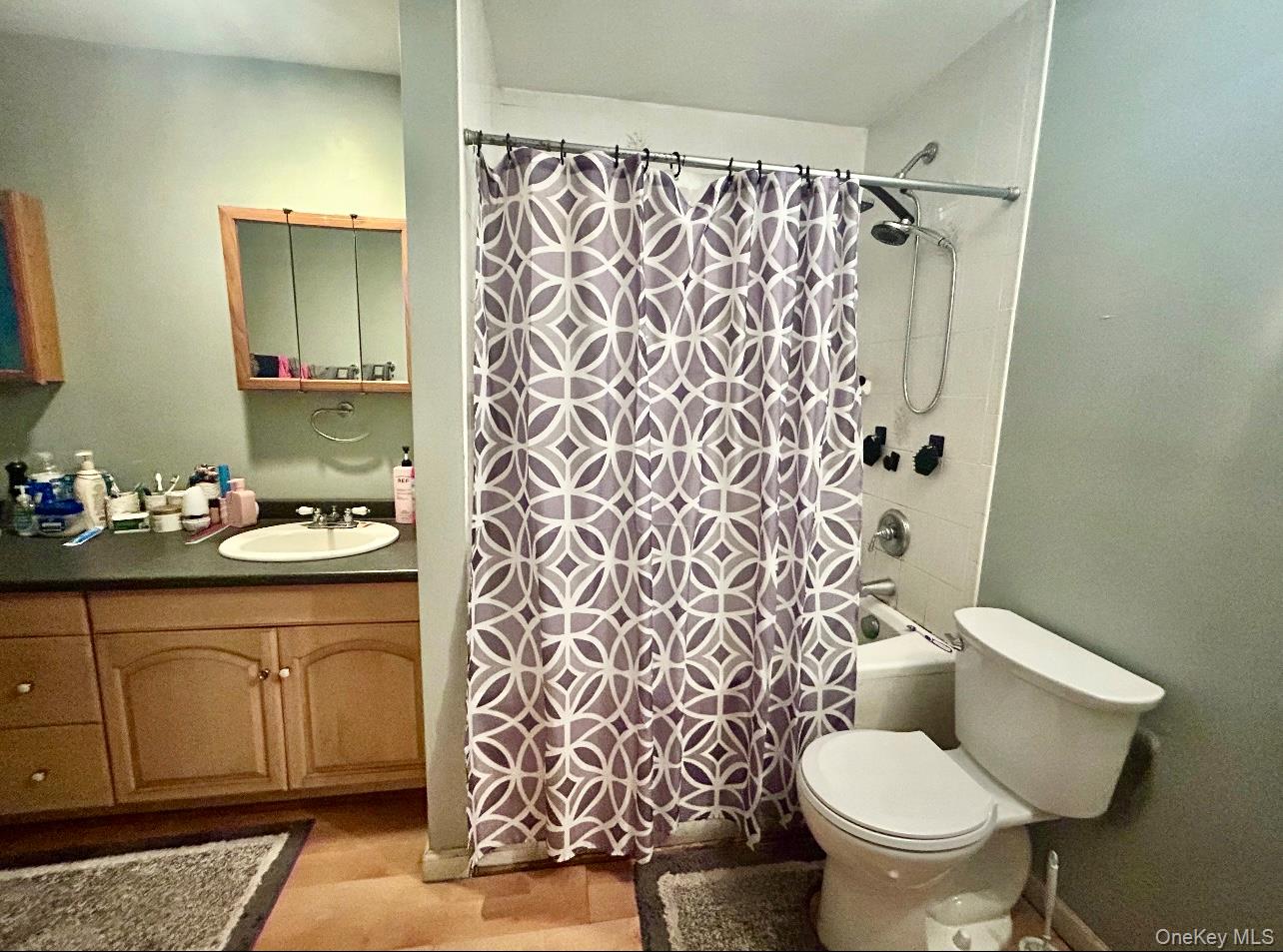 #5 photo, 22 E Halley Lane, Central Islip , NY 11722