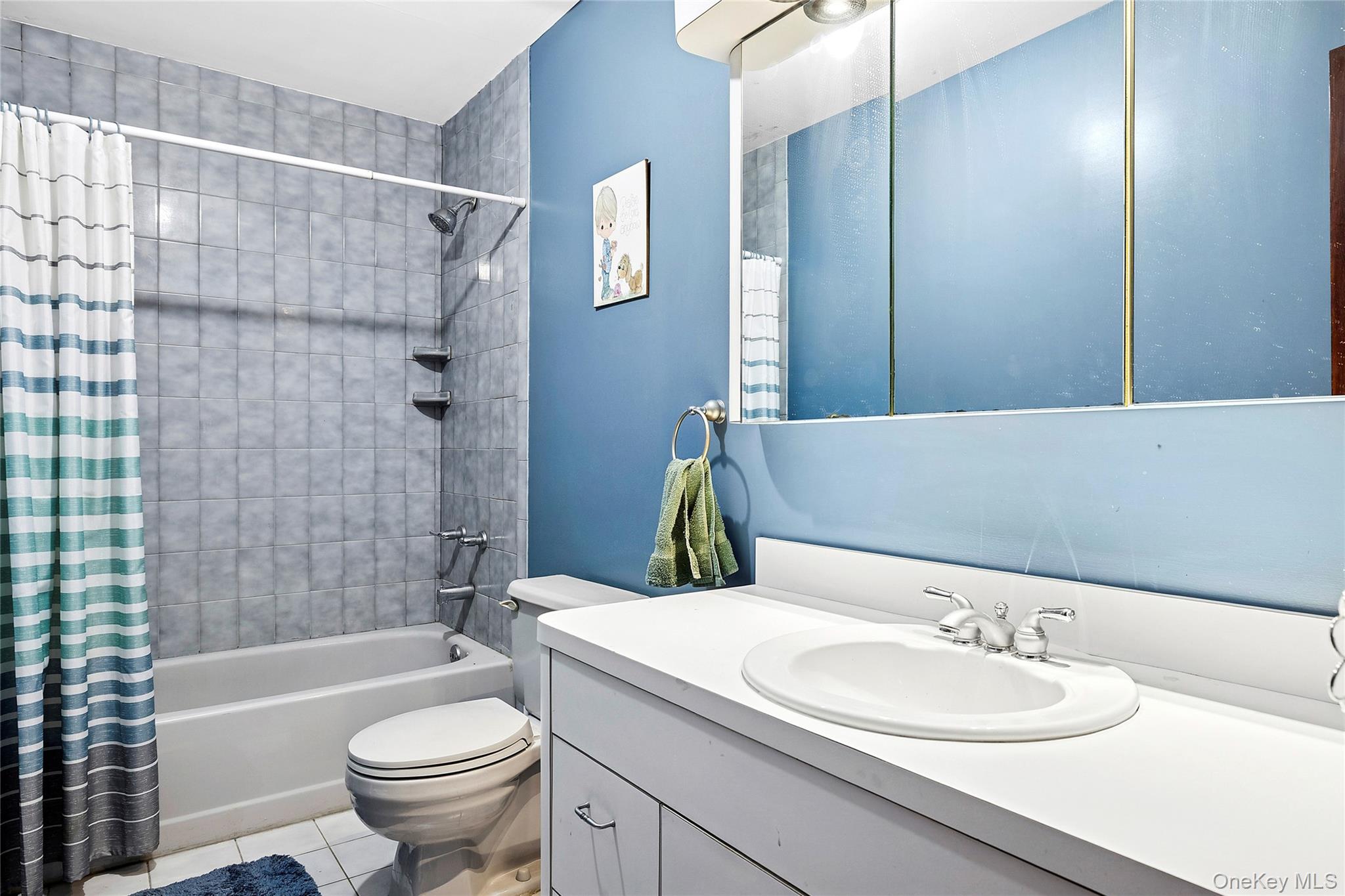 #15 photo, 23 Janet Street, 롱 아일랜드 Port Jefferson Station , NY 11776