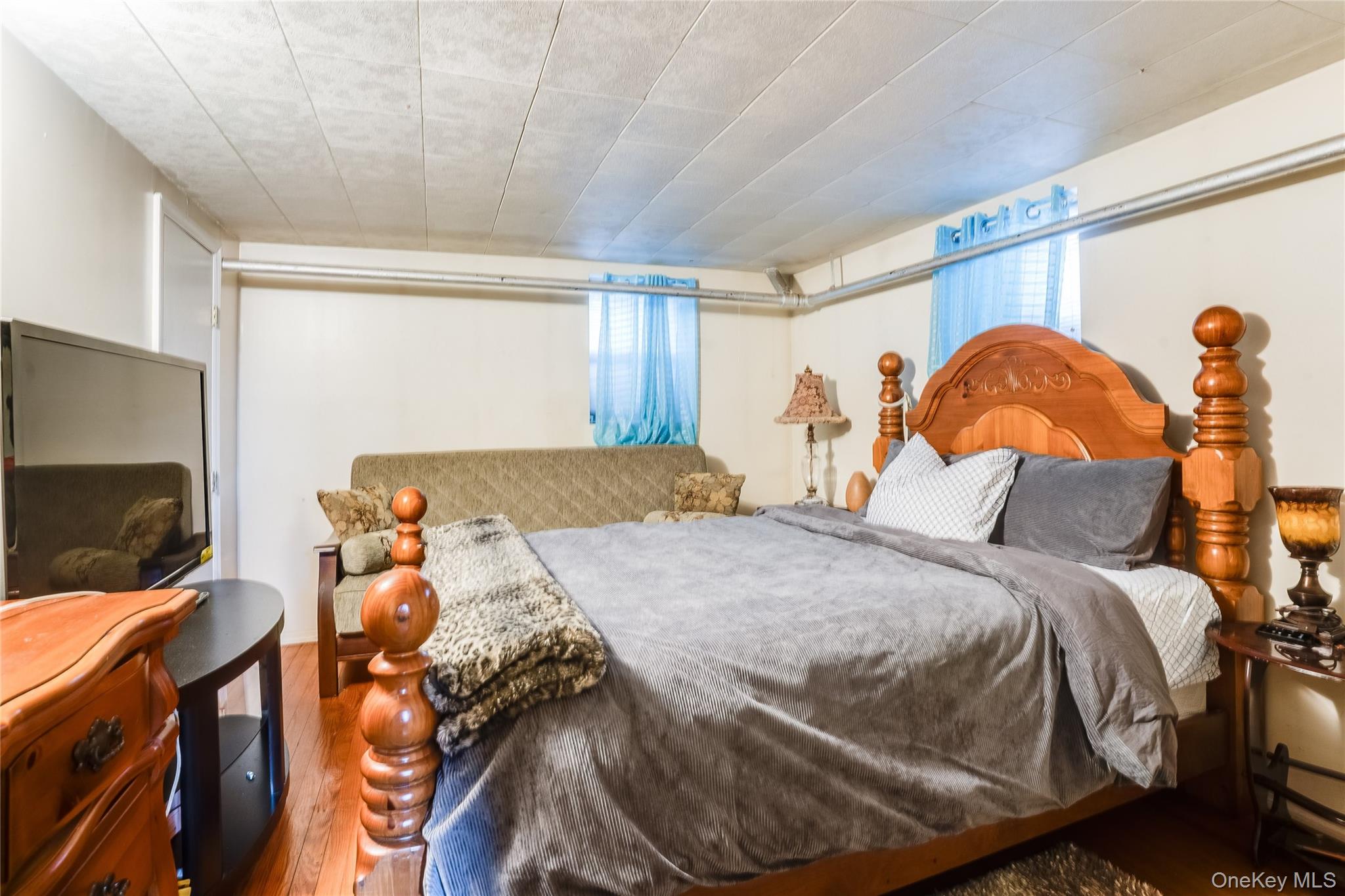 #12 photo, 122 Hamilton Road Road, नासाउ काउंटी Hempstead , NY 11550