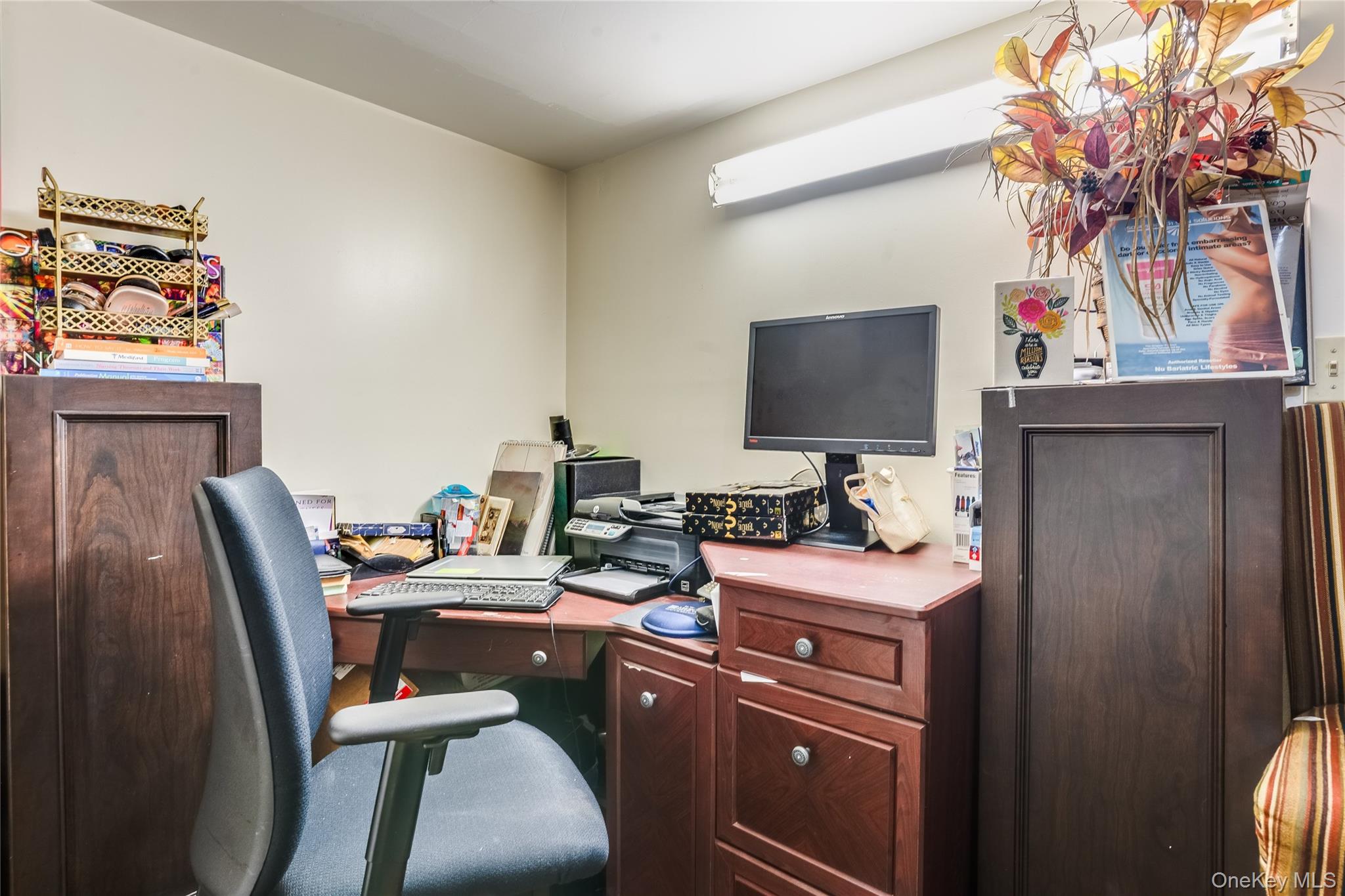 #14 photo, 122 Hamilton Road Road, नासाउ काउंटी Hempstead , NY 11550