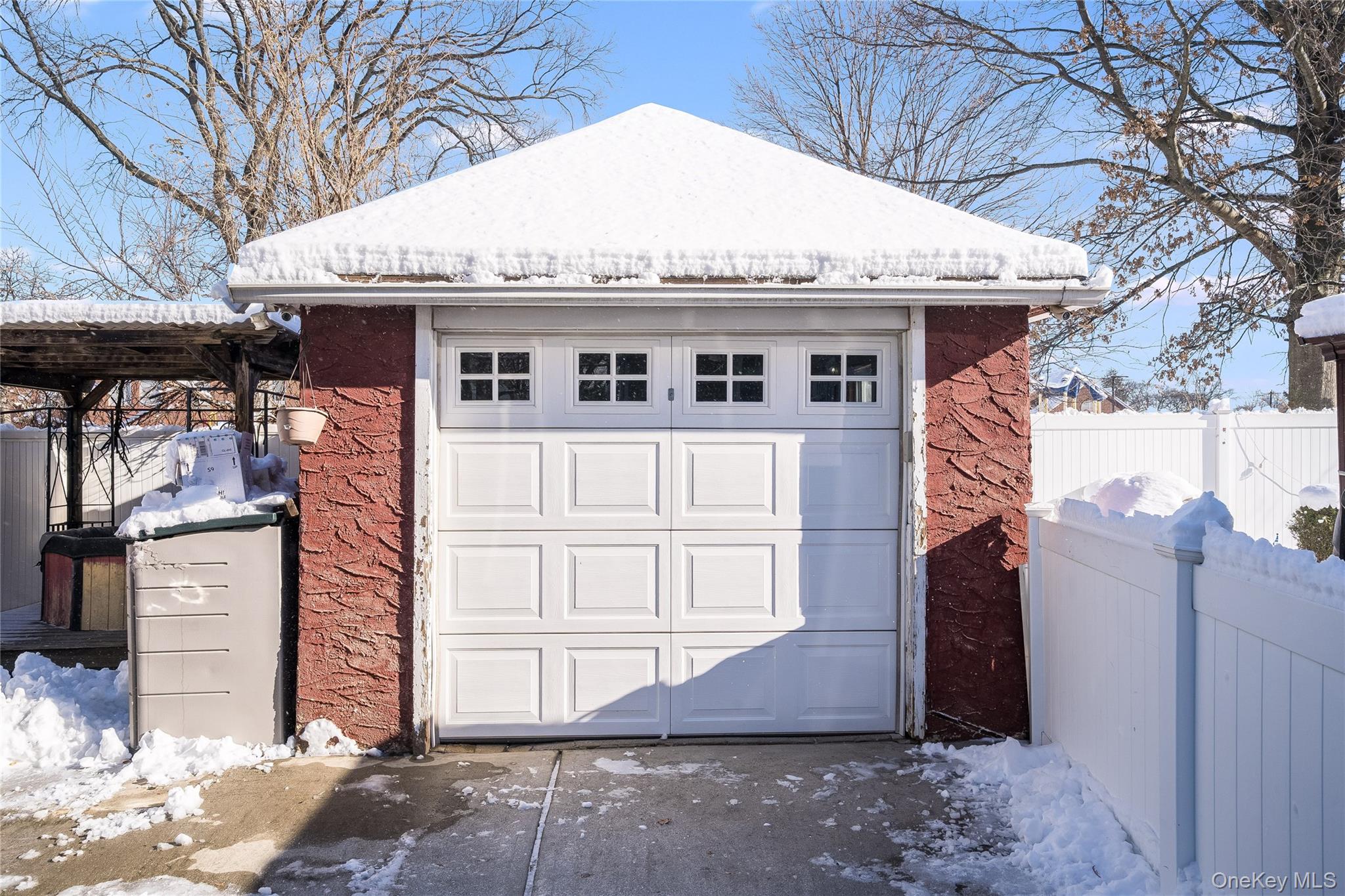 #2 photo, 122 Hamilton Road Road, नासाउ काउंटी Hempstead , NY 11550