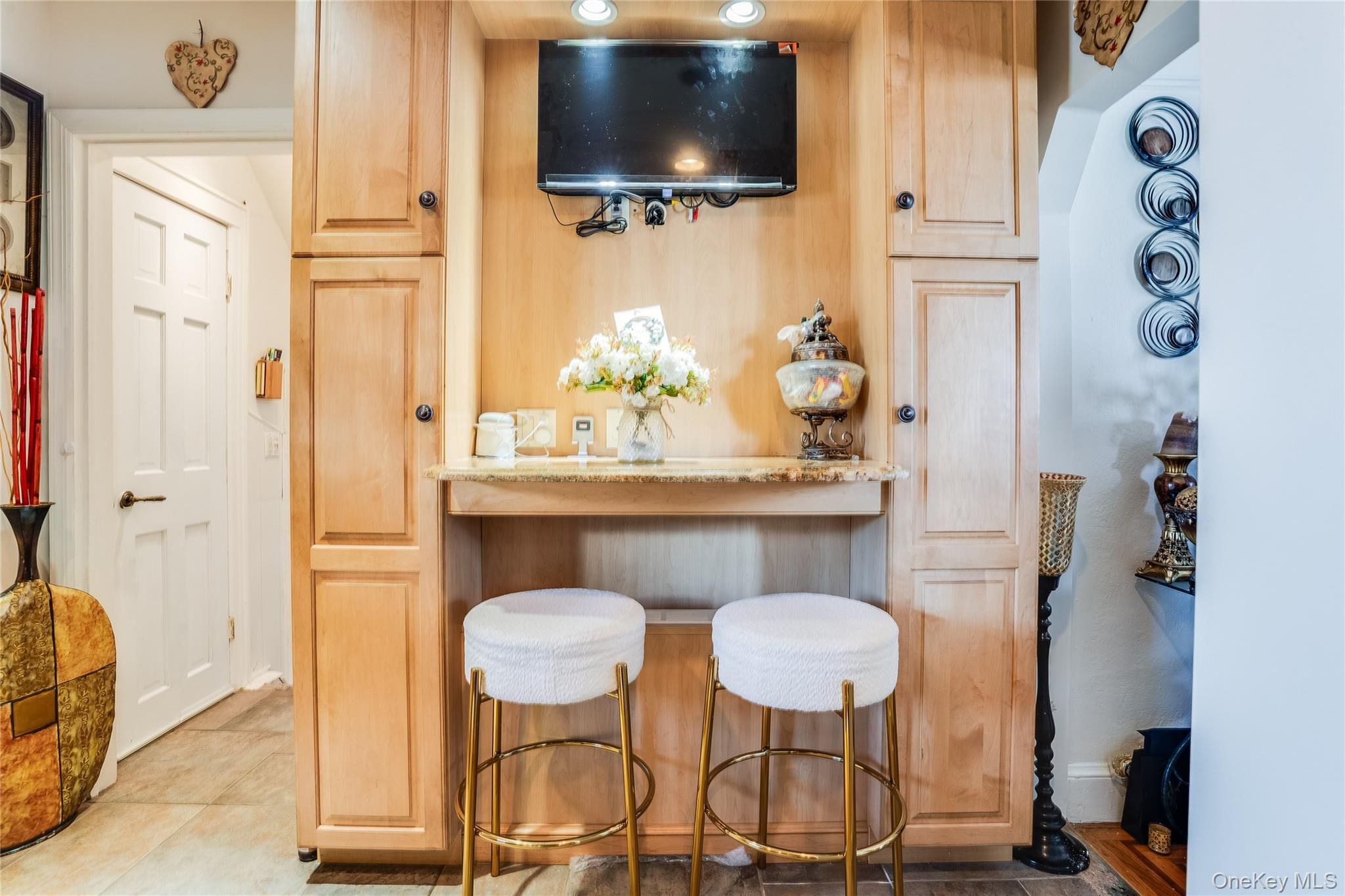 #7 photo, 122 Hamilton Road Road, नासाउ काउंटी Hempstead , NY 11550