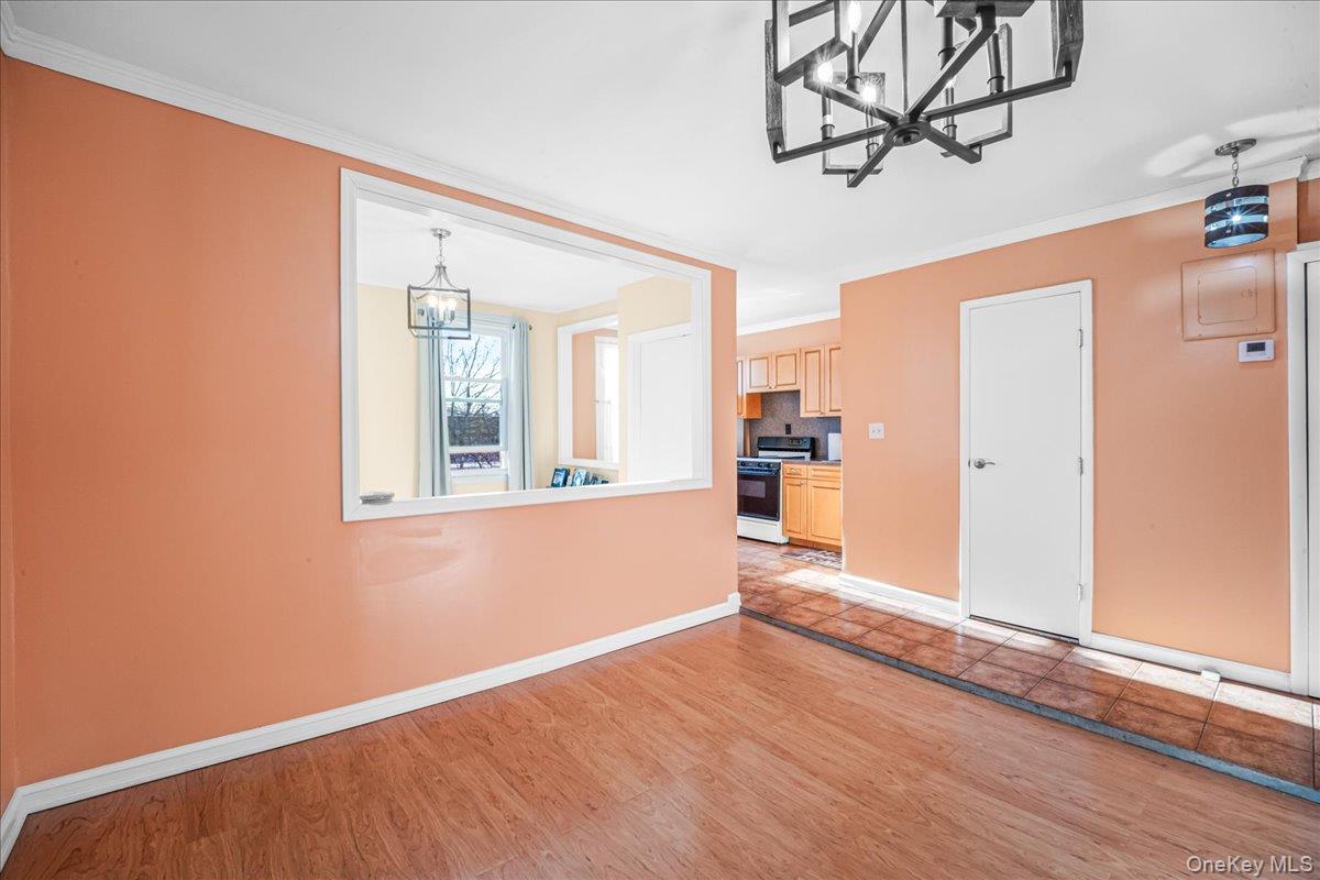 #5 photo, 65-26 Admiral Avenue, كوينز Middle Village , NY 11379