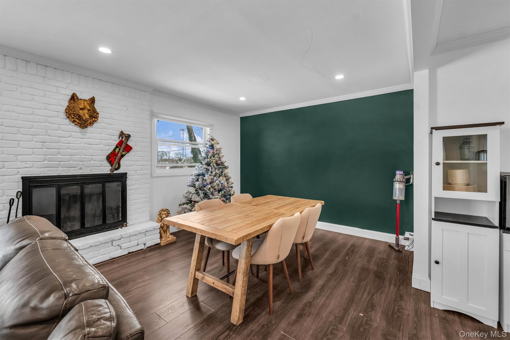 #5 photo, 34 W Court Drive, Centereach , NY 11720