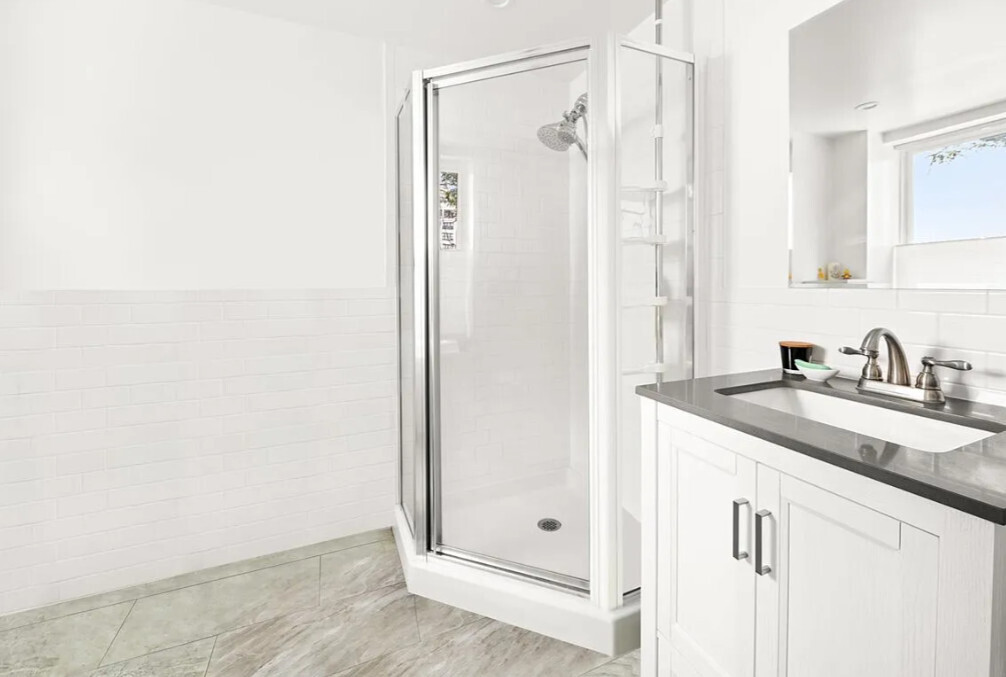 #5 photo, 509 W 23rd Street, Chelsea , NY 10011