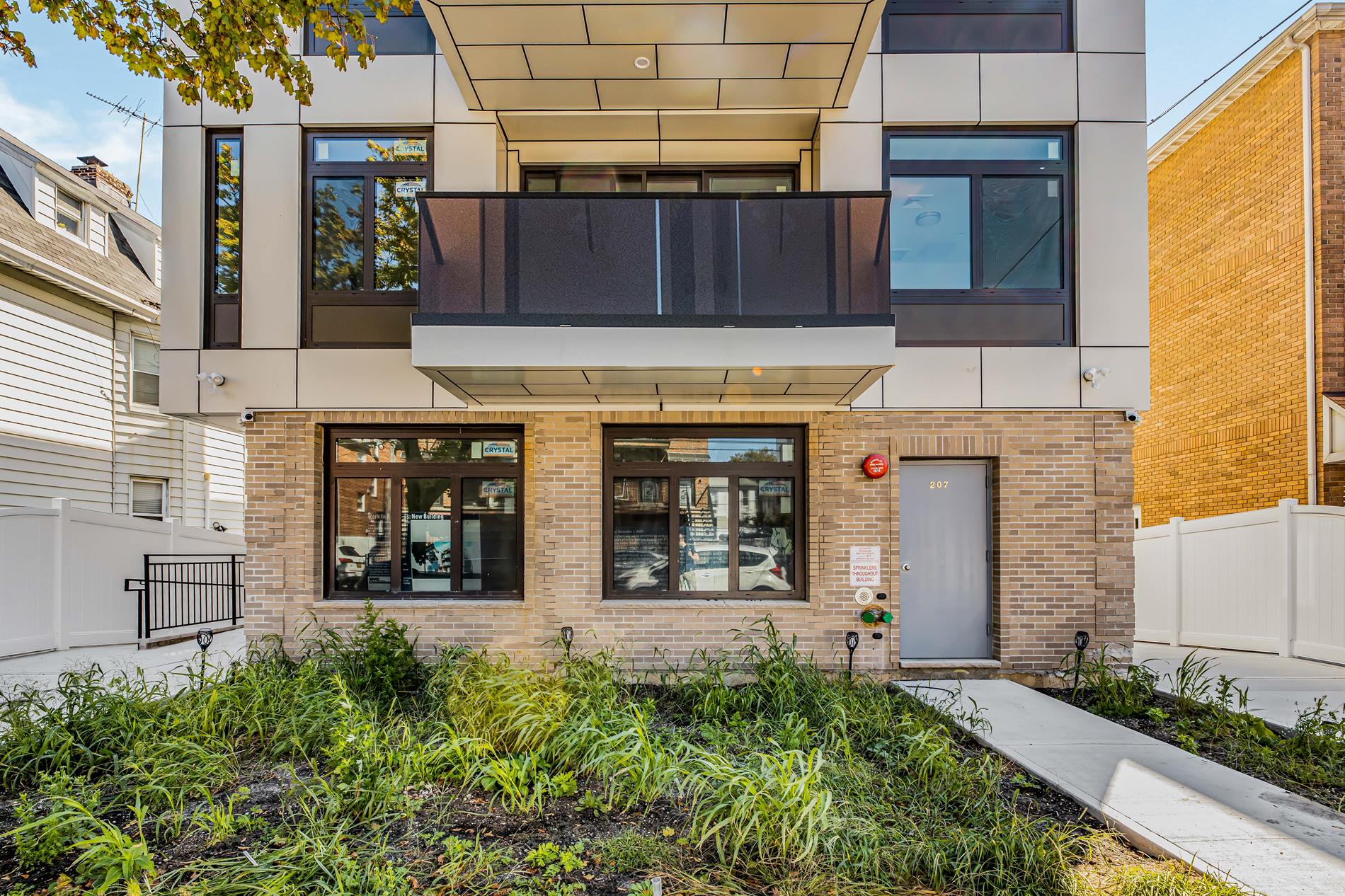 #3 photo, 207 Bay 35th Street, Gravesend , NY 11214