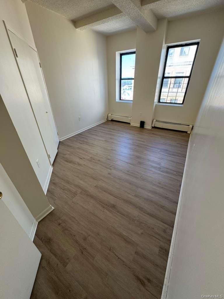 #7 photo, 27 Ludlow Street, Yonkers , NY 10705