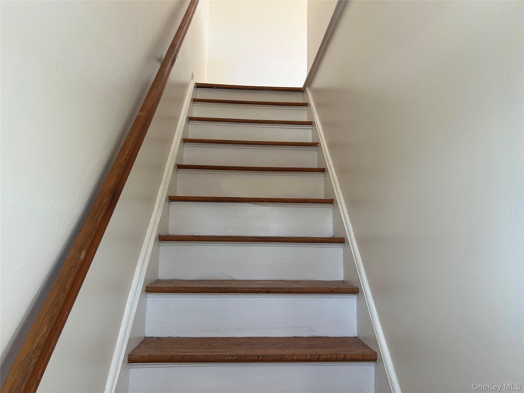 #4 photo, 76 Manor Drive, Cornwall , NY 12518