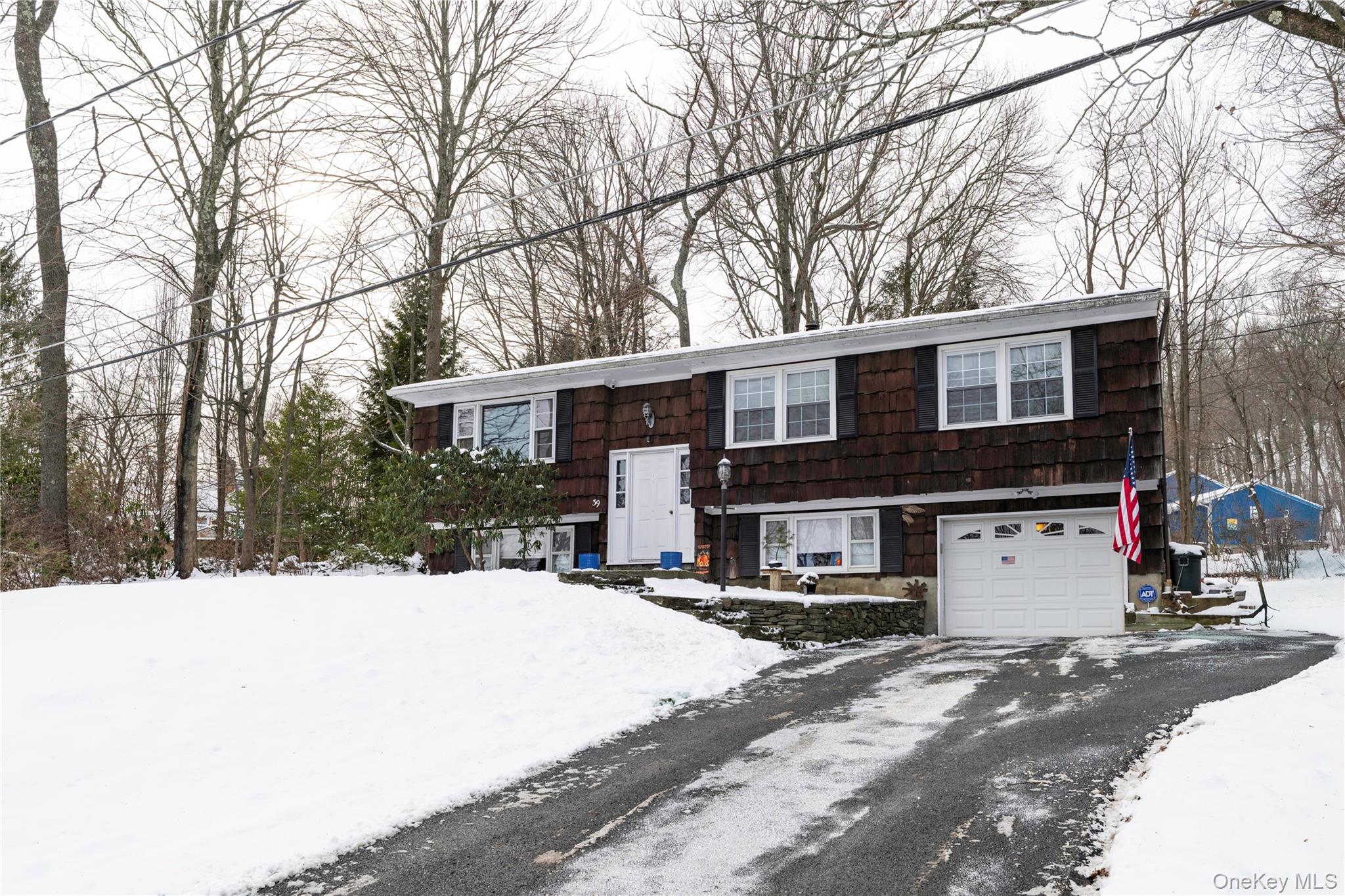 #2 photo, 39 Worthington Drive, Carmel , NY 10512