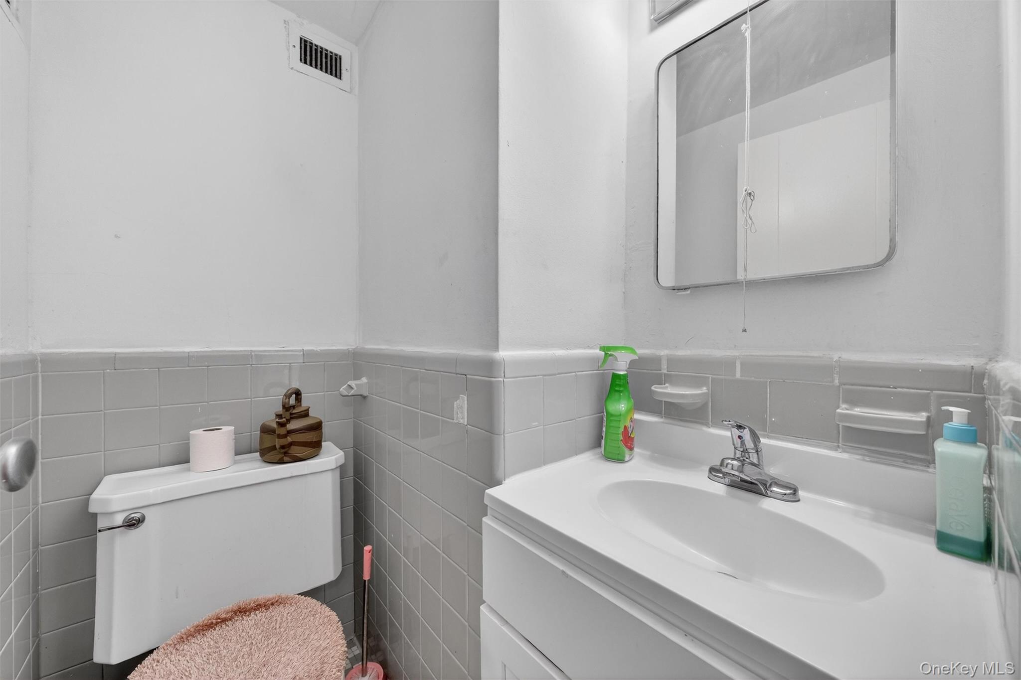 #14 photo, 5 Fordham Hill Oval, Bronx , NY 10468