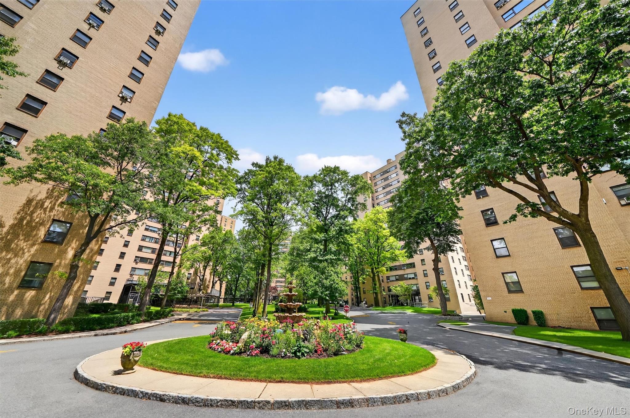 #17 photo, 5 Fordham Hill Oval, Bronx , NY 10468